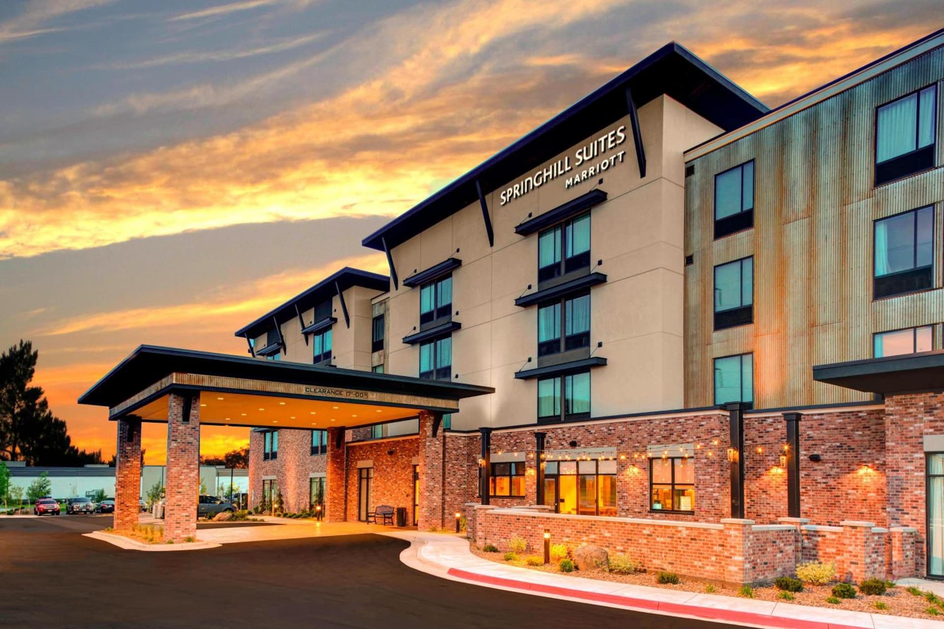 SpringHill Suites by Marriott Bozeman interior in Bozeman, MT — gallery photo 2