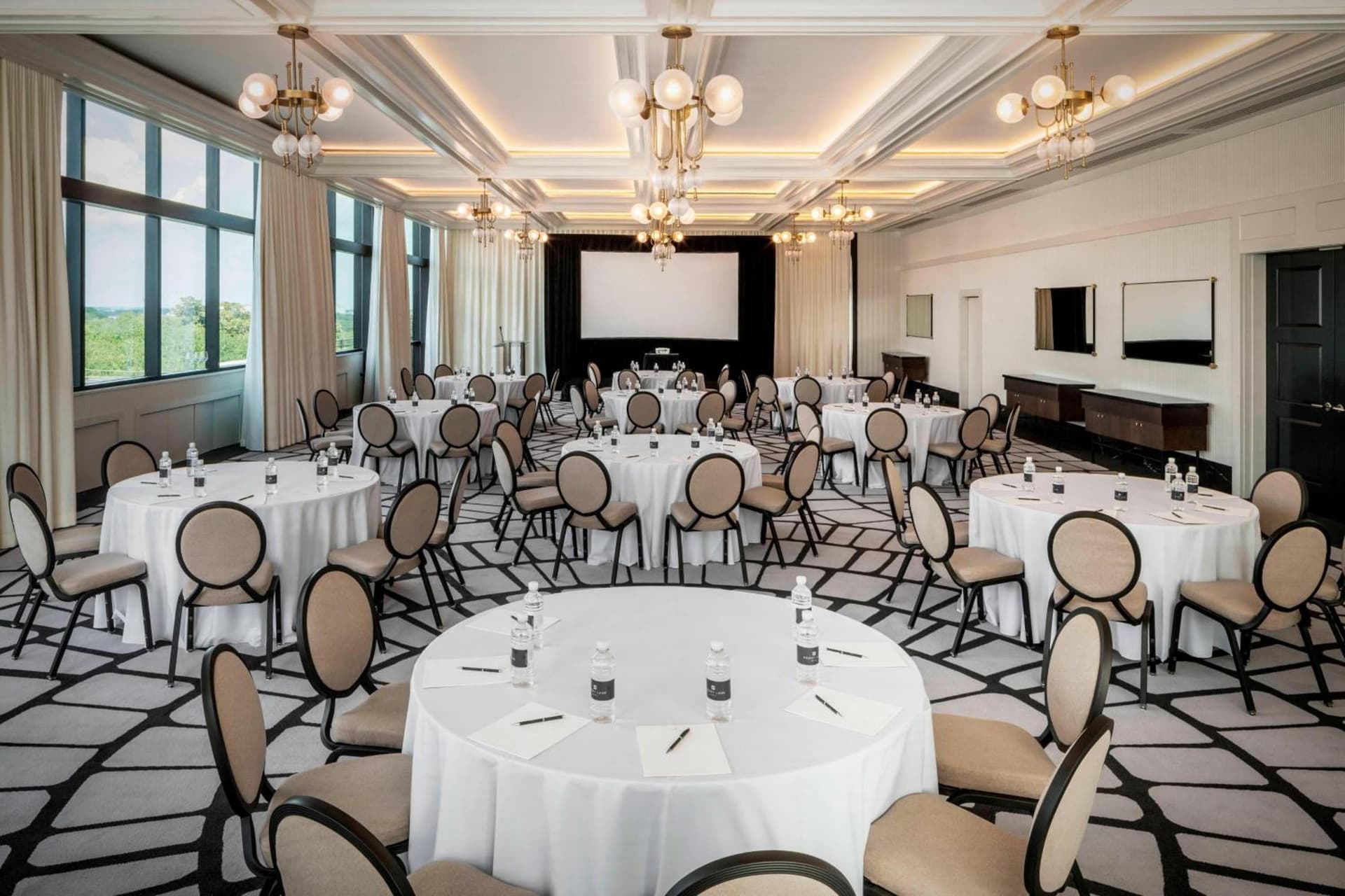 Perry Lane Hotel, a Luxury Collection Hotel, Savannah gallery photo in Savannah, GA — image 77