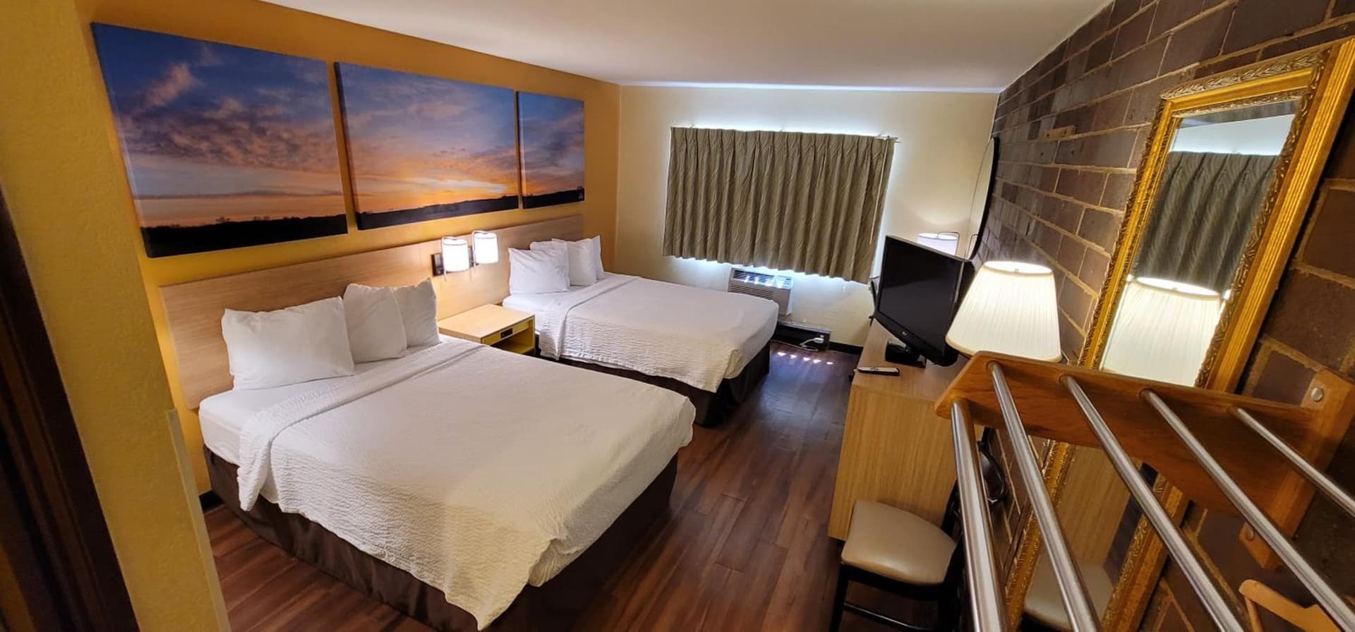 Days Inn by Wyndham Rockford I-90 Walking Distance to Casino gallery photo in Rockford, IL — image 37