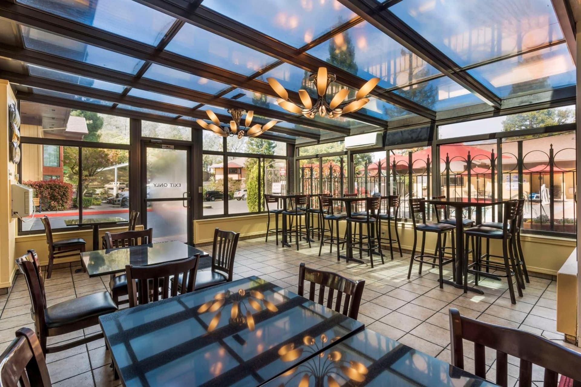 Best Western Plus Placerville Inn property views in Placerville, CA — gallery photo 3