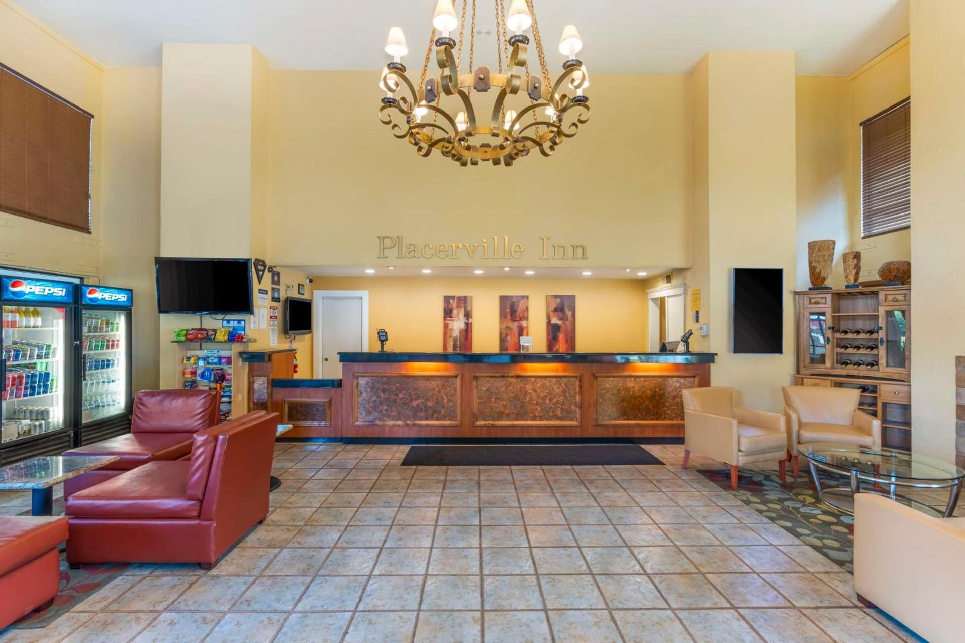 Best Western Plus Placerville Inn property views in Placerville, CA — gallery photo 3