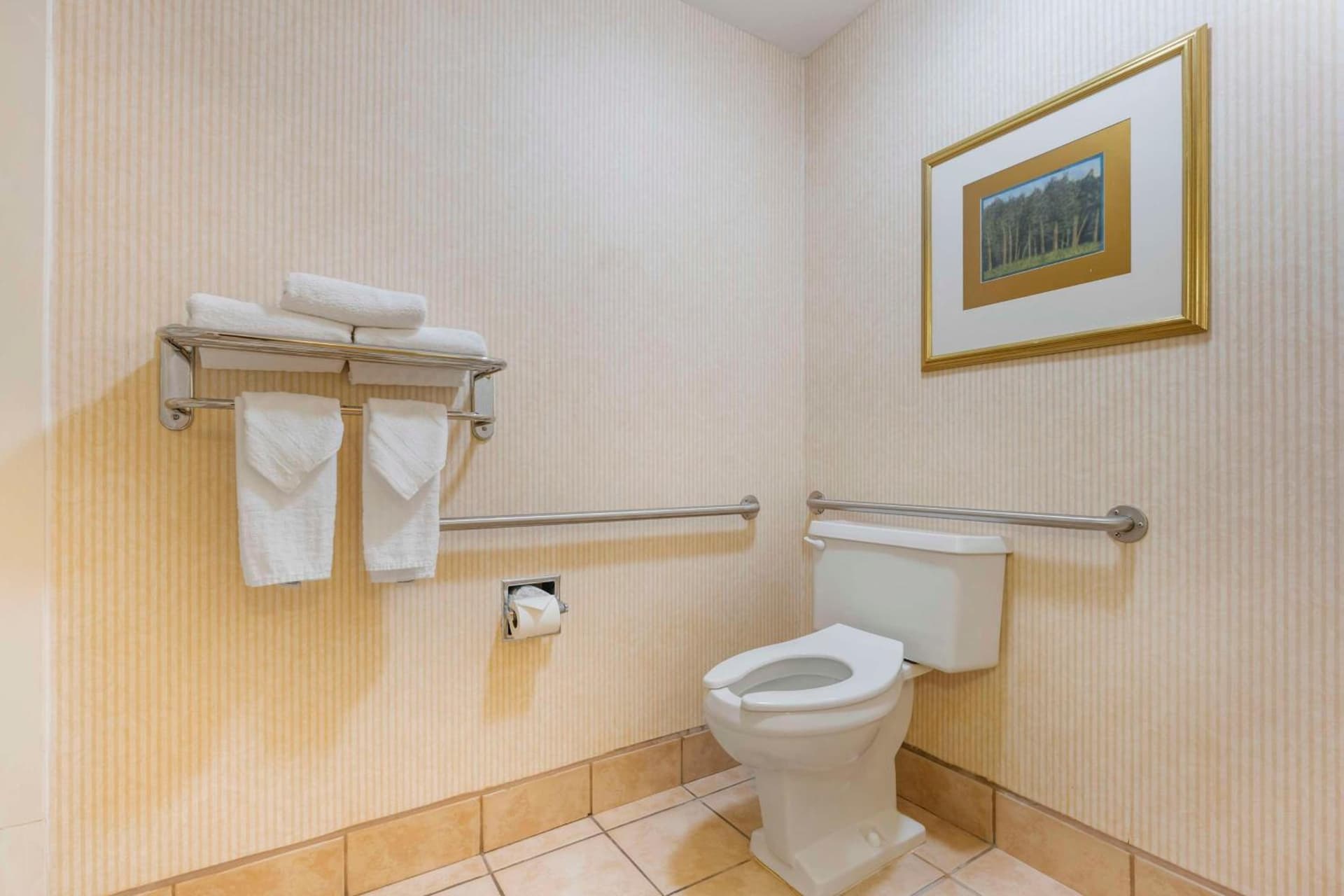 Best Western Plus Placerville Inn interior in Placerville, CA — gallery photo 2