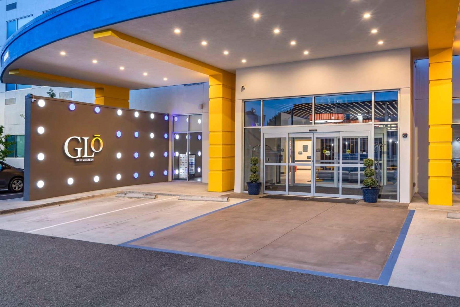 GLō Best Western Savannah-Gateway I-95 gallery photo in Savannah, GA — image 6
