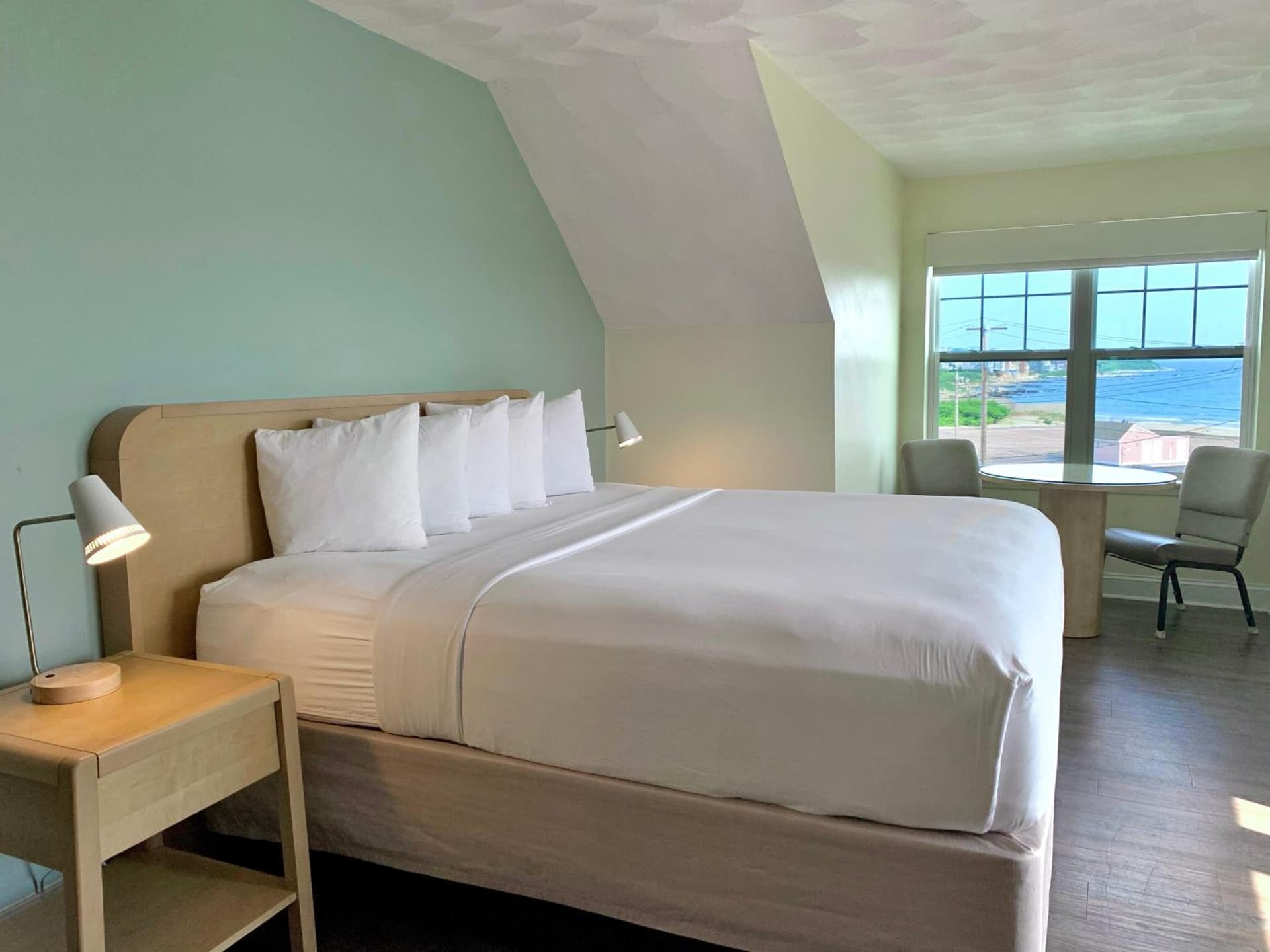 Atlantic Beach Hotel Newport gallery photo in Middletown, RI — image 21