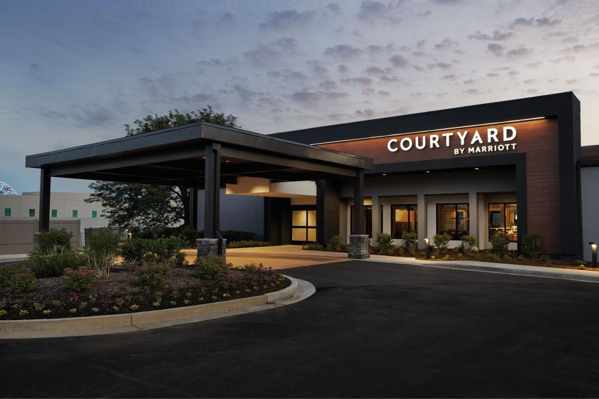 Courtyard by Marriott St. Louis Downtown West featured exterior or lobby in Saint Louis, MO — similar hotel