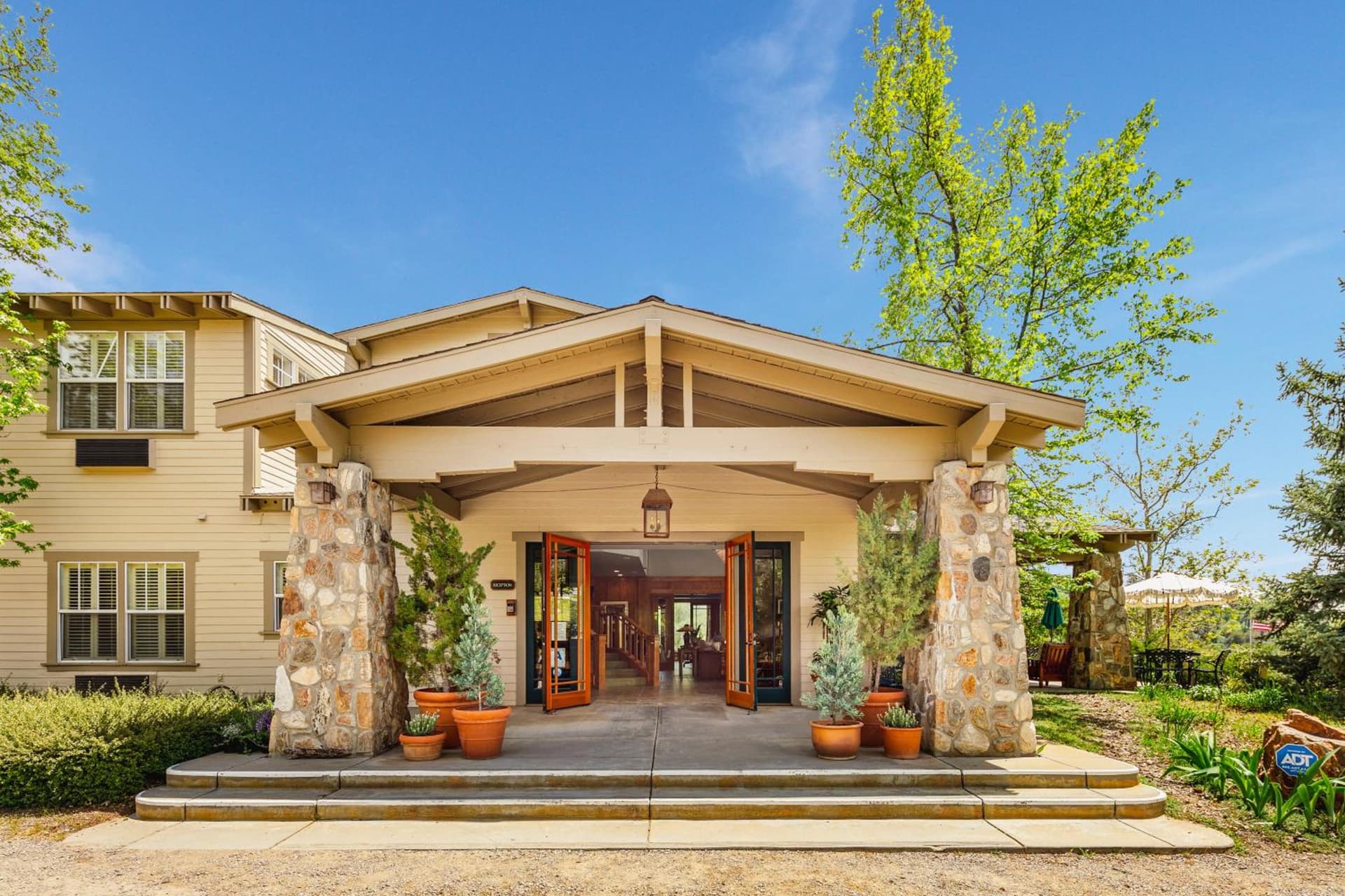 Orchard Hill featured exterior or lobby in Julian, CA — similar hotel