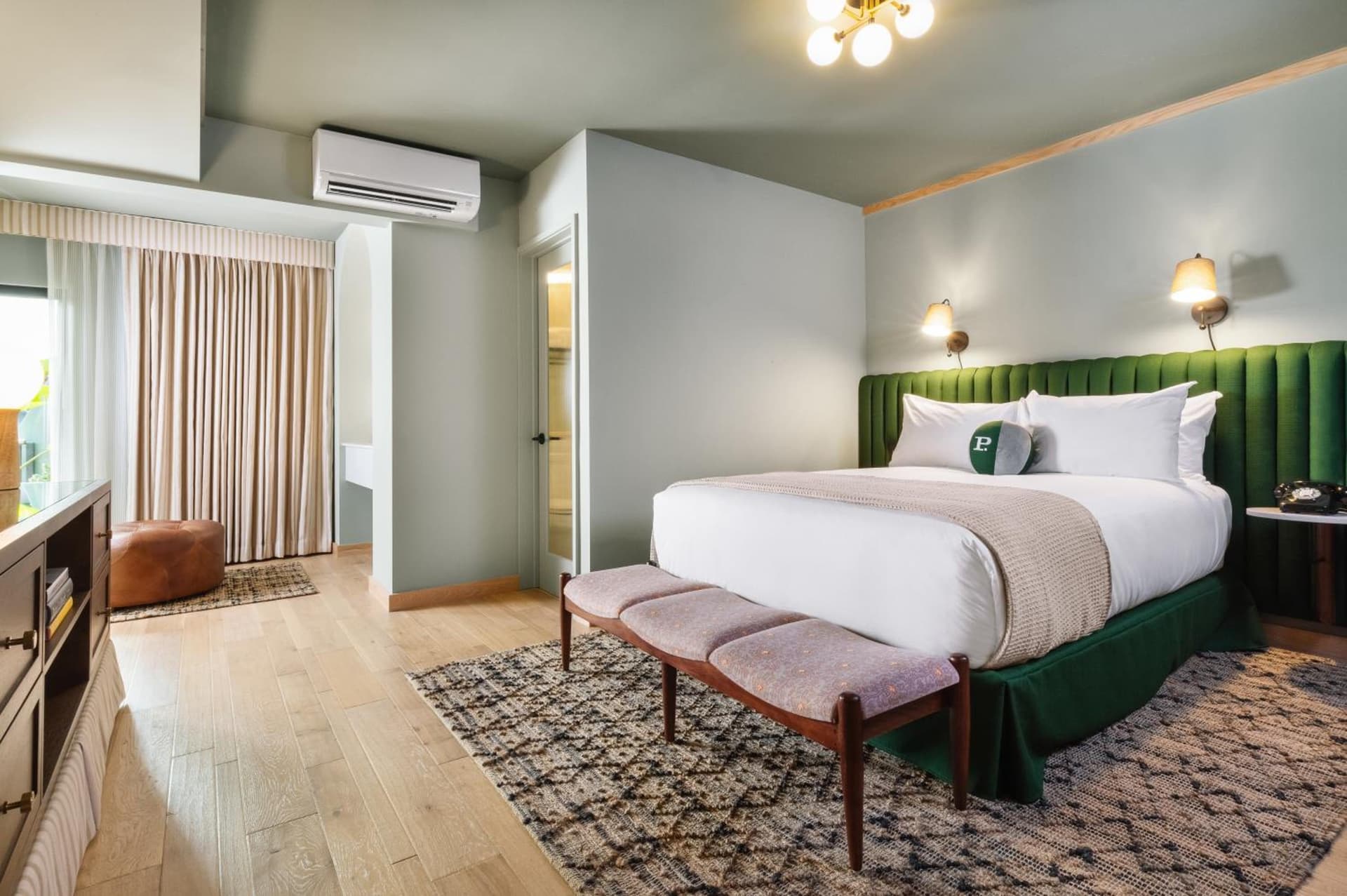 Palihotel Hollywood near Universal Studios gallery photo in Los Angeles, CA — image 25