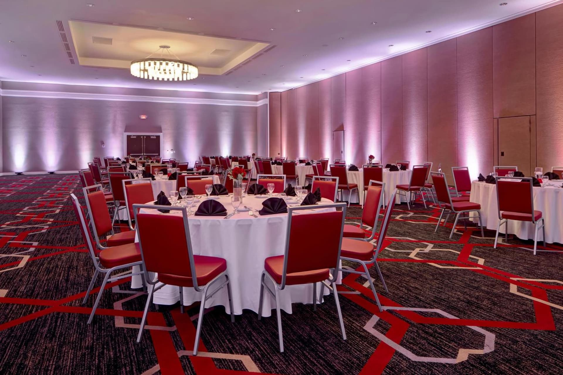 Four Points by Sheraton Peoria gallery photo in Peoria, IL — image 31