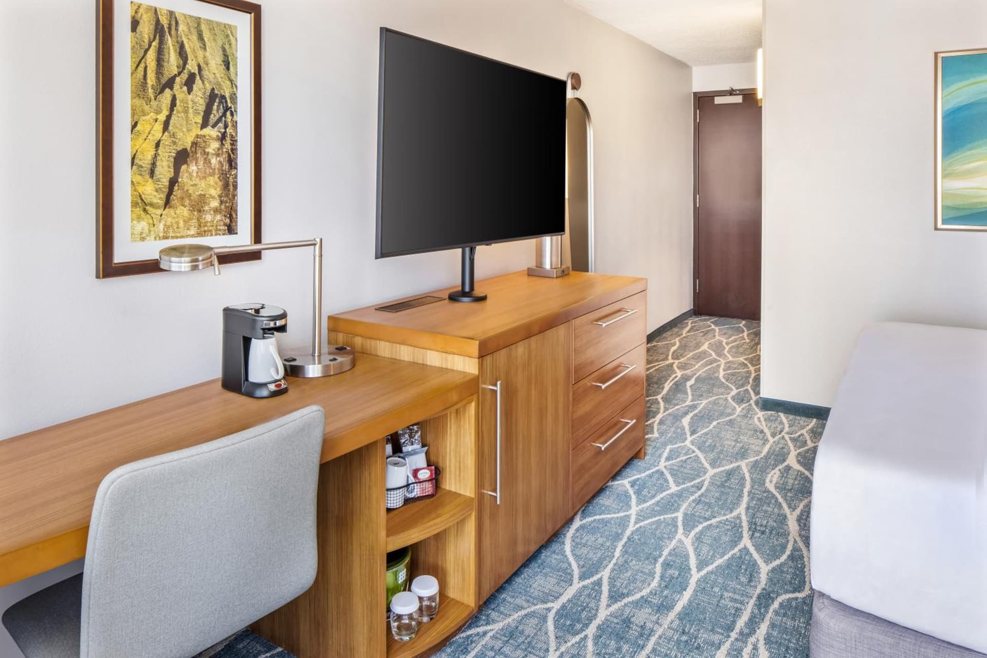 Hyatt Place Waikiki Beach gallery photo in Honolulu, HI — image 52