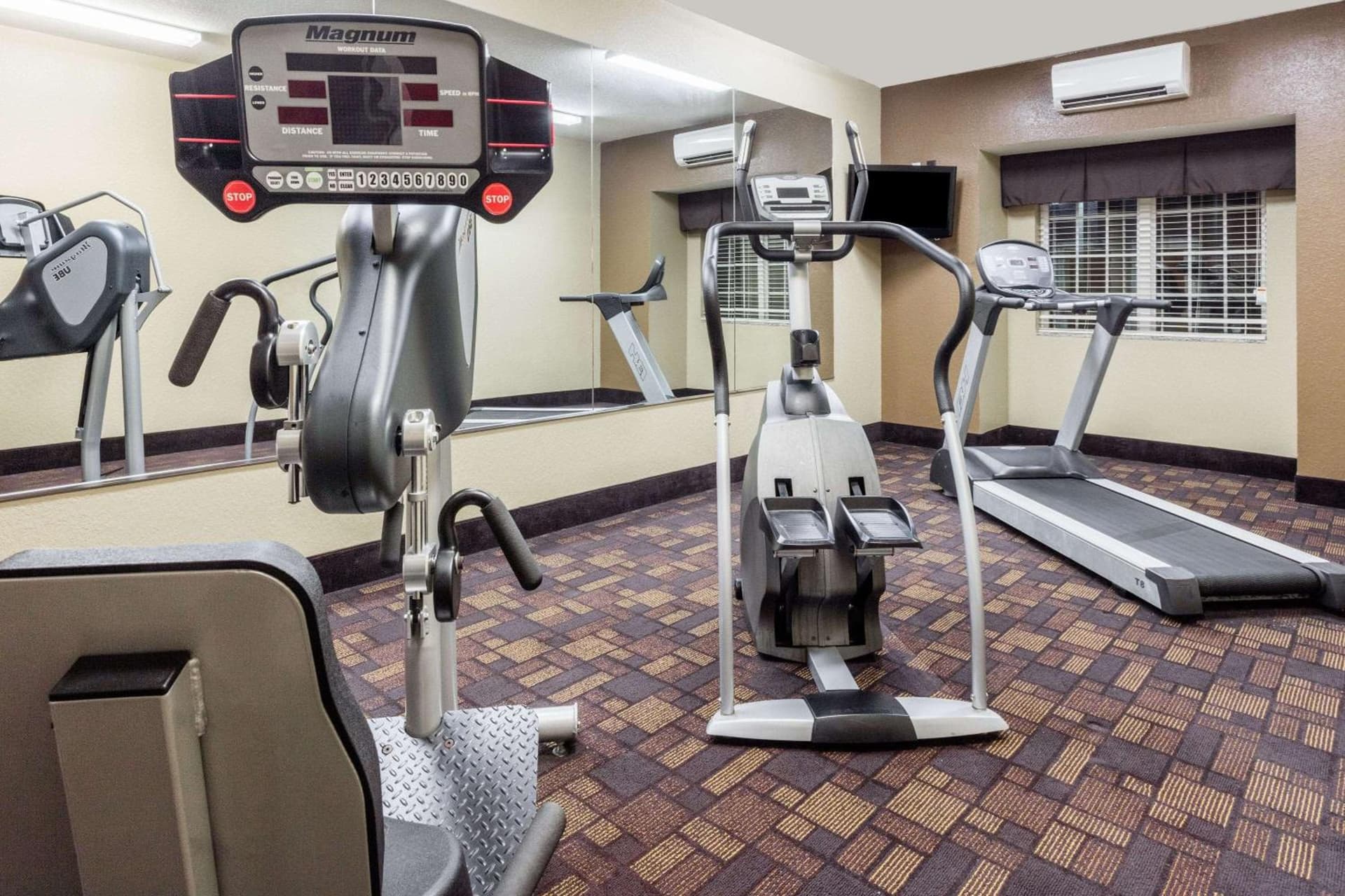 Microtel Inn & Suites by Wyndham Macon gallery photo in Macon, GA — image 4