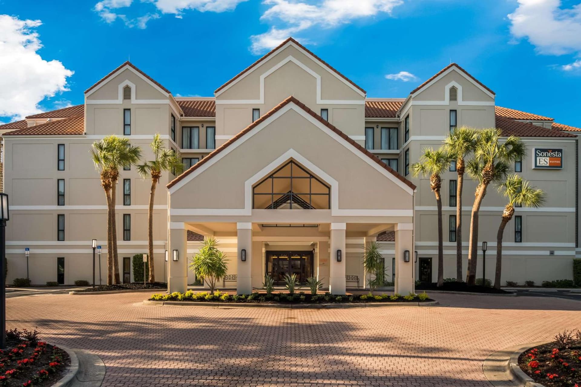 Sonesta ES Suites Orlando International Drive interior in Orlando, FL — gallery photo 2
