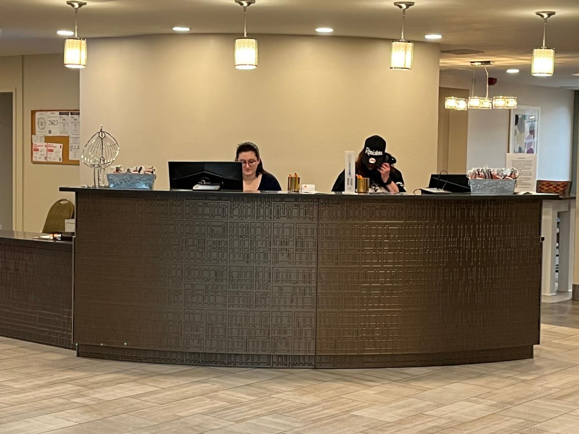 Orangewood Inn & Suites Kansas City Airport gallery photo in Kansas City, KS — image 39
