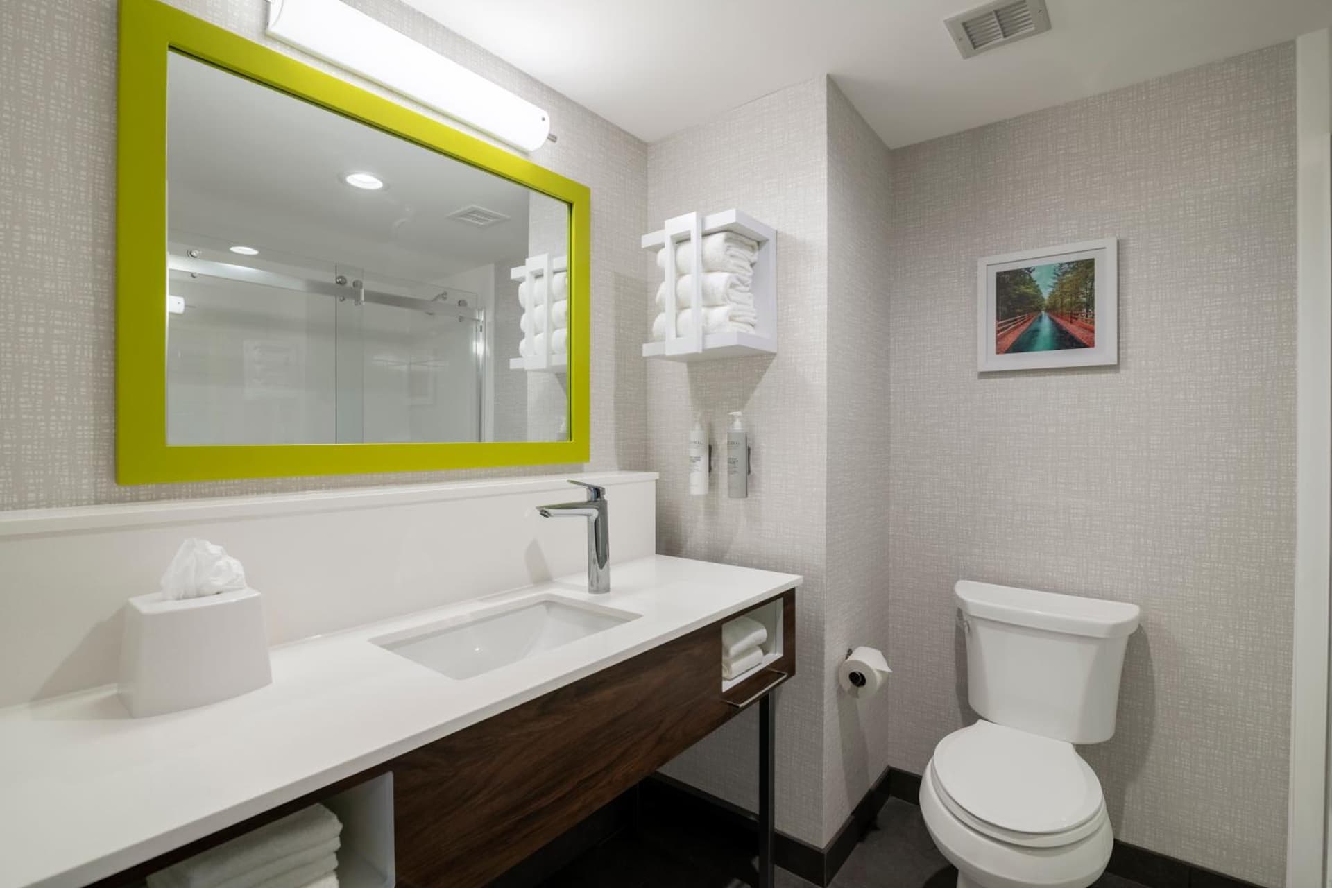 Hampton Inn Lincoln White Mountains gallery photo in Lincoln — image 23