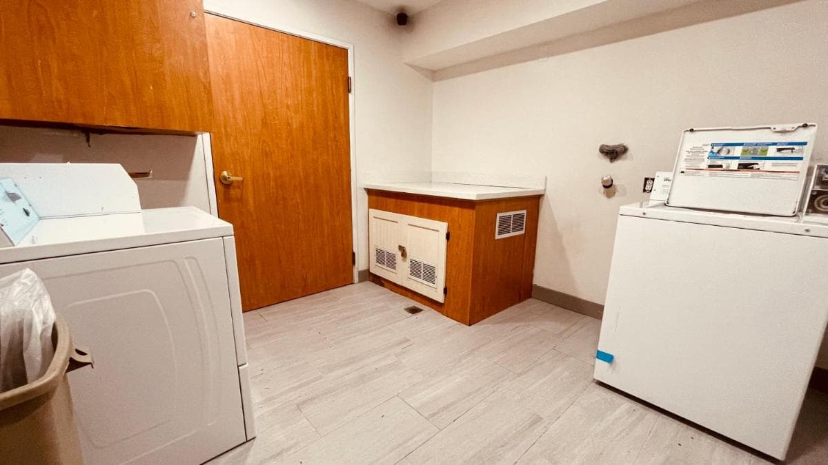 Royal Inn Midvale property views in Midvale, UT — gallery photo 3