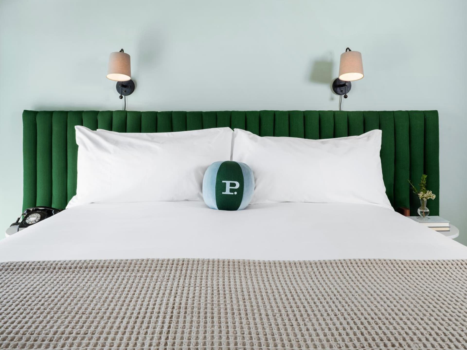 Palihotel Hollywood near Universal Studios gallery photo in Los Angeles, CA — image 39