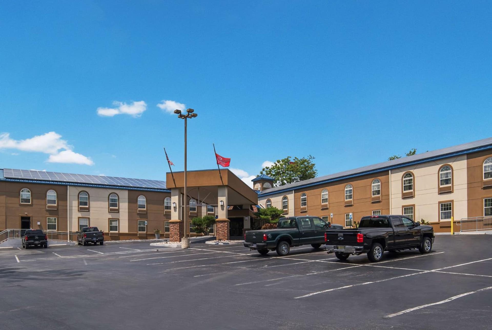 SureStay Plus by Best Western Elizabethtown Lancaster gallery photo in Elizabethtown, PA — image 4