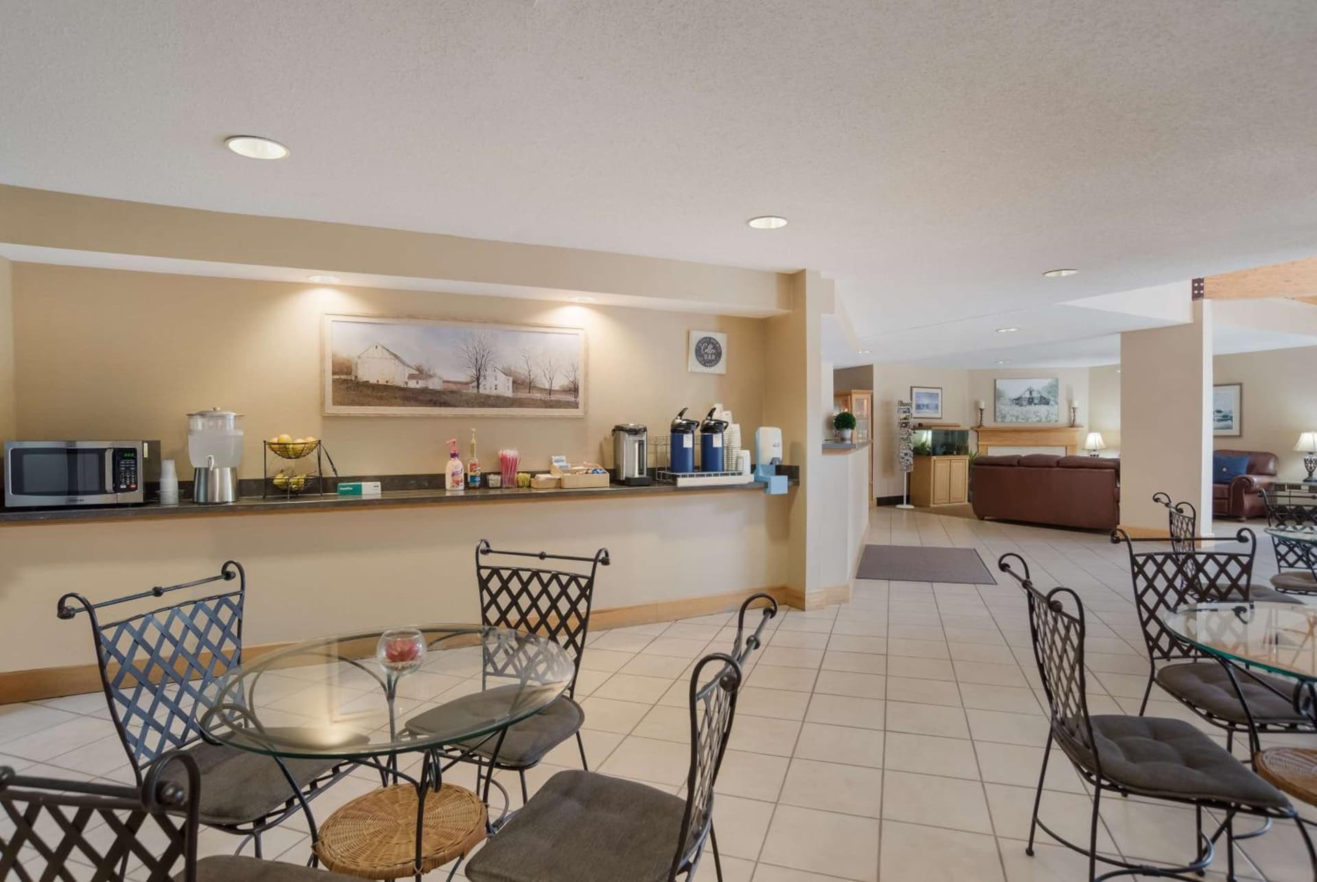 SureStay Plus by Best Western Elizabethtown Lancaster gallery photo in Elizabethtown, PA — image 56