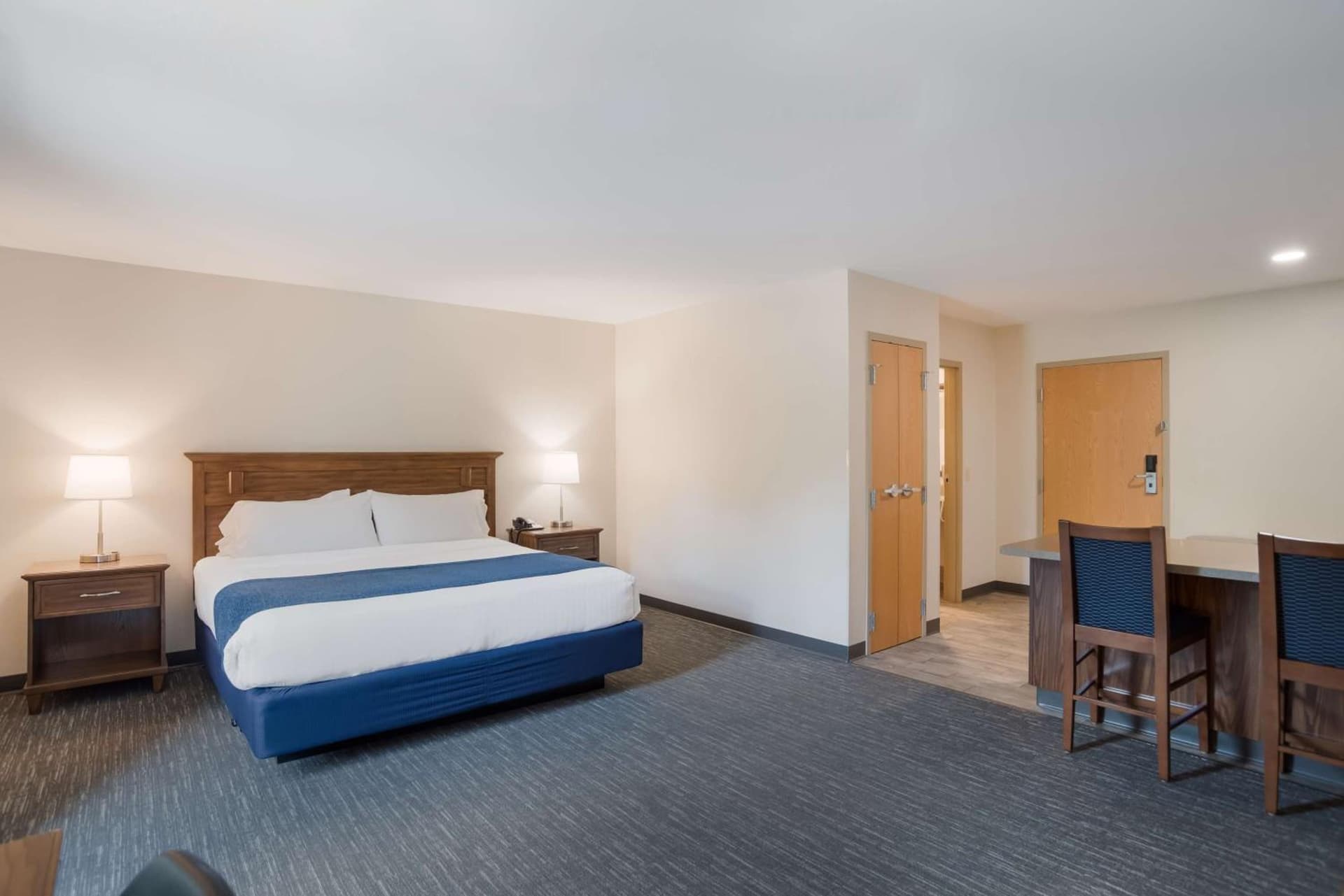 SureStay Plus by Best Western Elizabethtown Lancaster gallery photo in Elizabethtown, PA — image 5