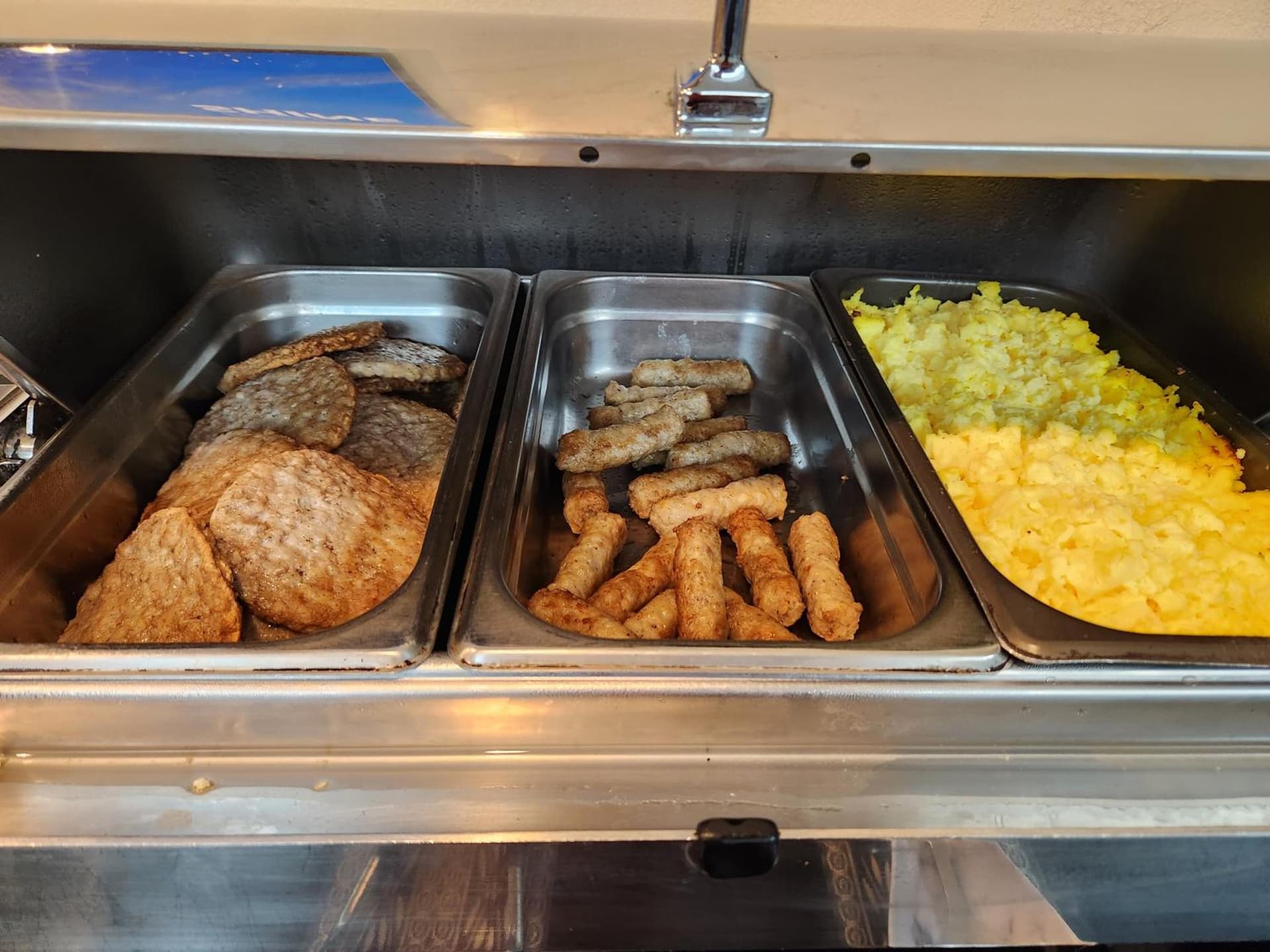 Comfort Inn & Suites Asheboro East property views in Asheboro, NC — gallery photo 3