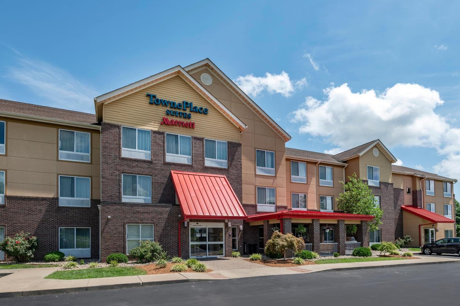 TownePlace Suites by Marriott Vincennes featured exterior or lobby in Vincennes, IN — similar hotel