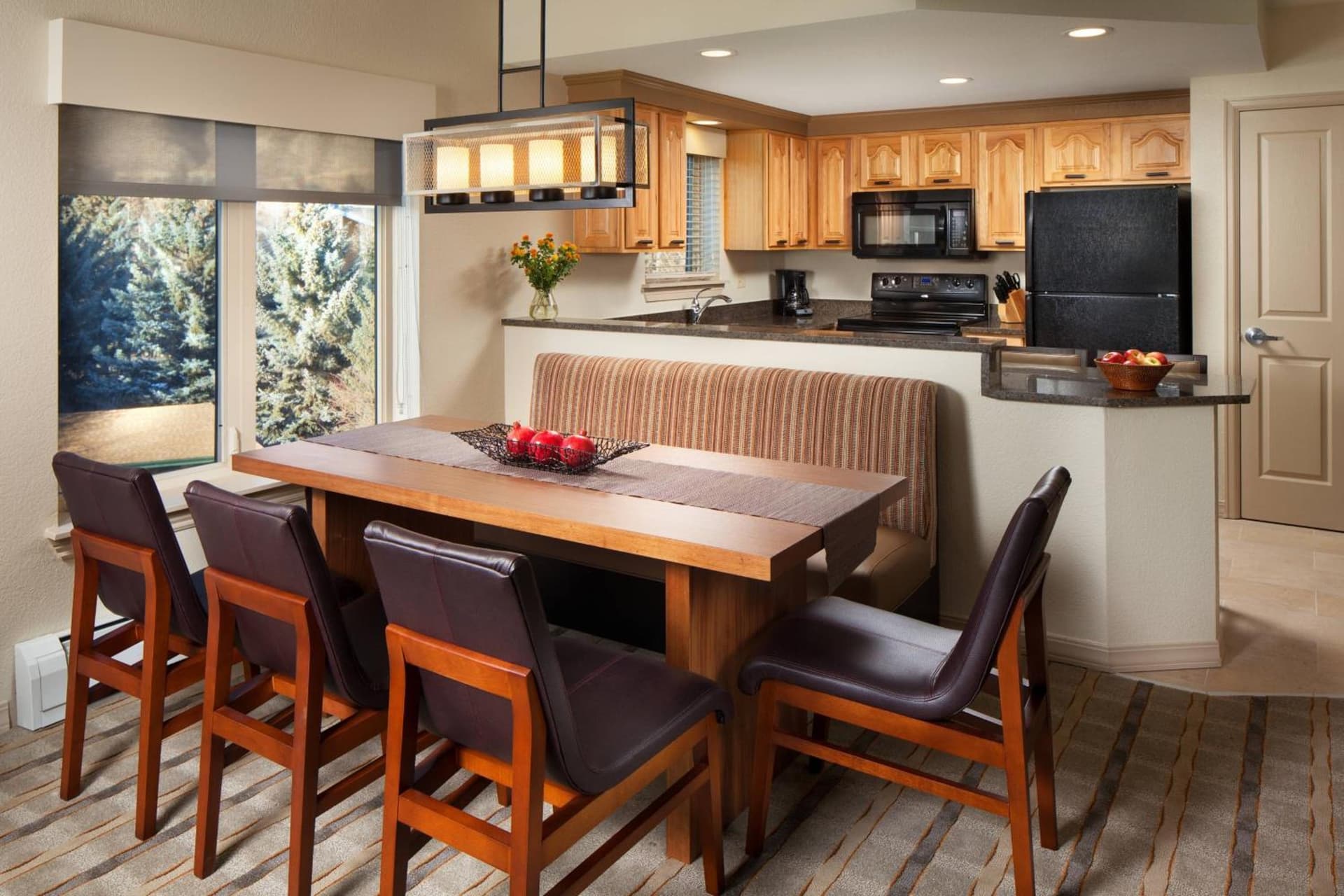 Sheraton Lakeside Terrace Villas at Mountain Vista, Avon, Vail Valley property views in Avon, CO — gallery photo 3