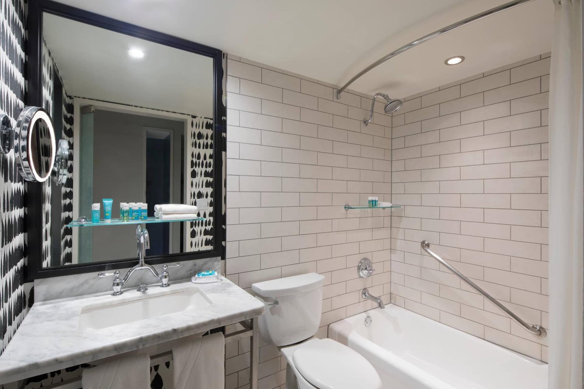 Hotel Colee, Atlanta Buckhead, Autograph Collection property views in Atlanta, GA — gallery photo 3