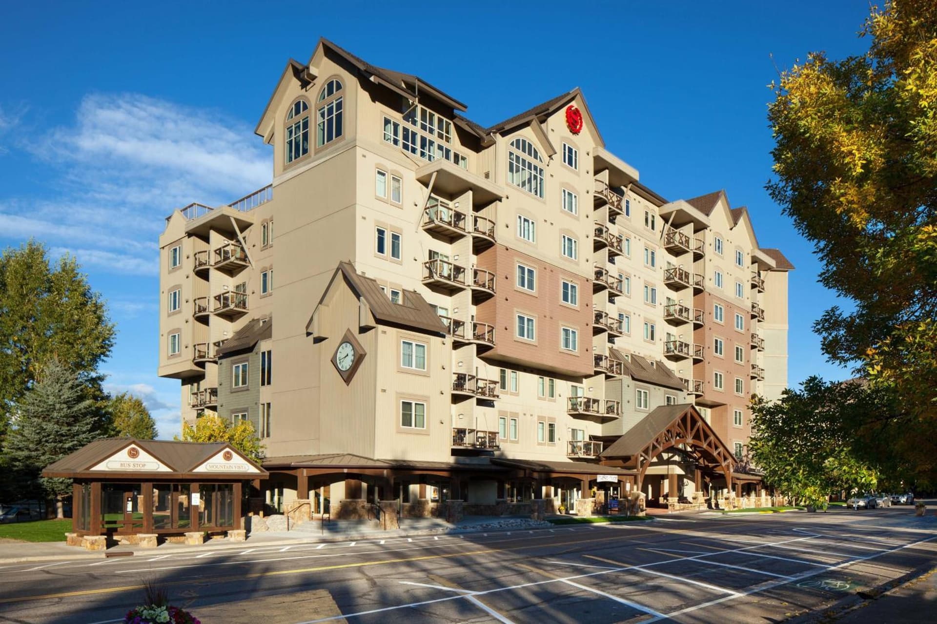 Sheraton Mountain Vista Villas, Avon / Vail Valley interior in Avon, CO — gallery photo 2