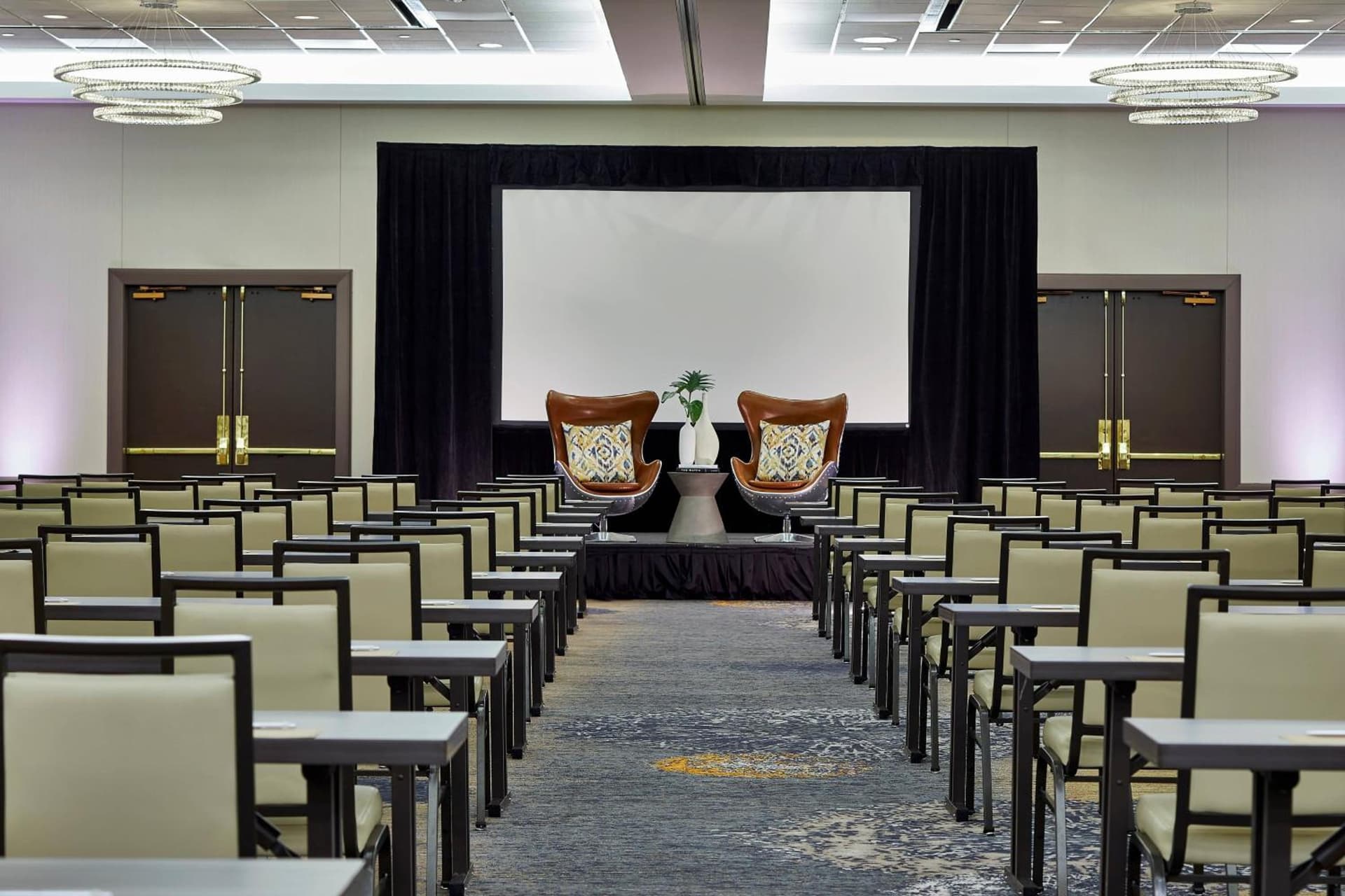 Renaissance Chicago Glenview Suites Hotel gallery photo in Glenview, IL — image 34