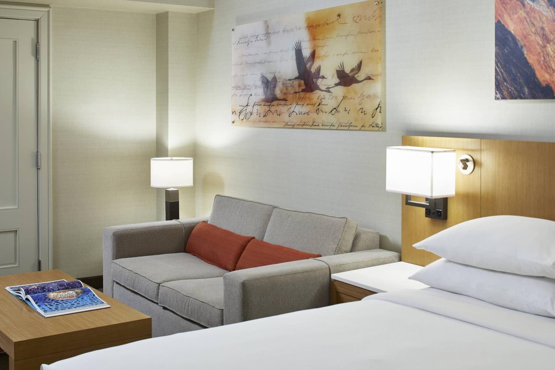 Renaissance Chicago Glenview Suites Hotel gallery photo in Glenview, IL — image 13