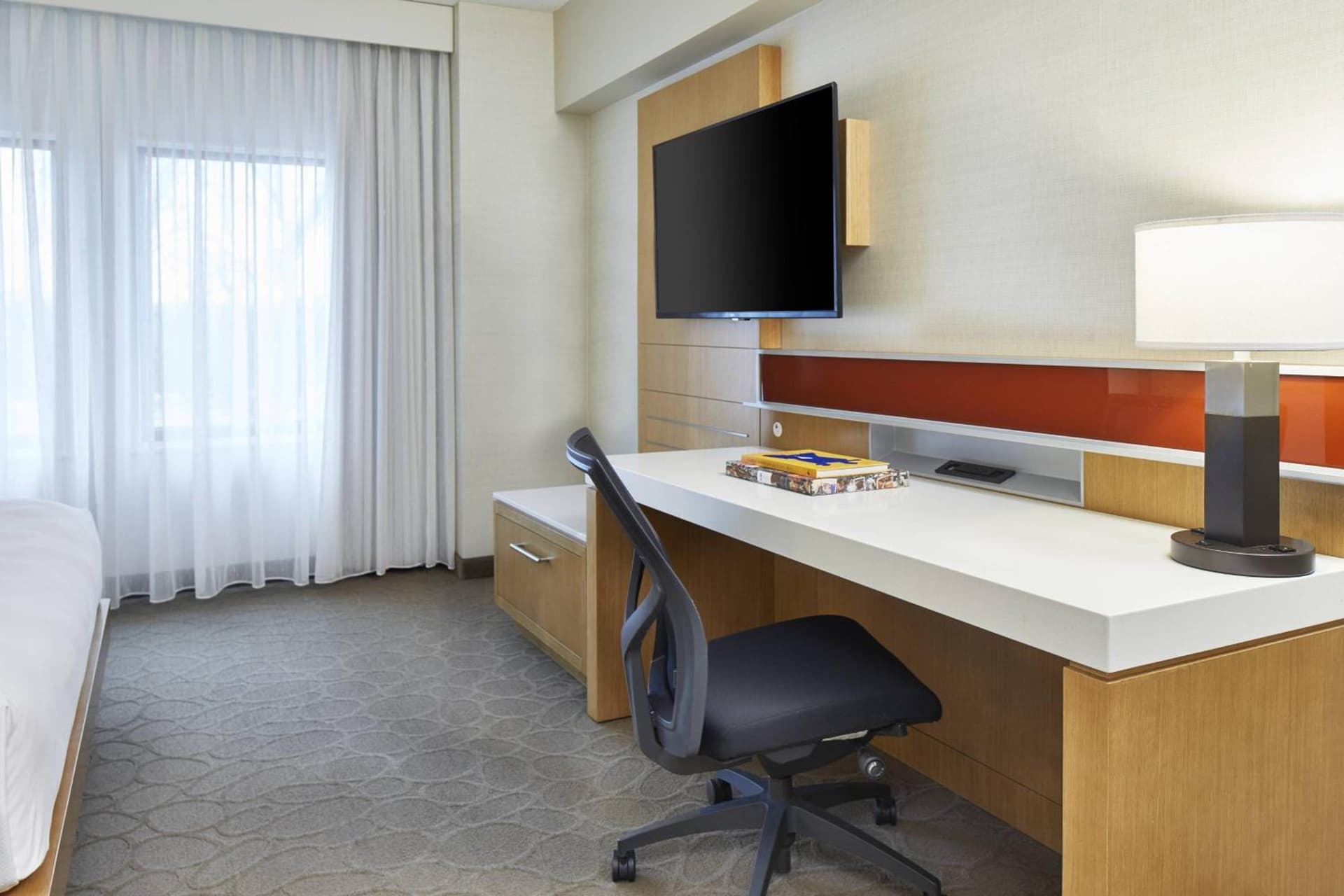 Renaissance Chicago Glenview Suites Hotel gallery photo in Glenview, IL — image 18