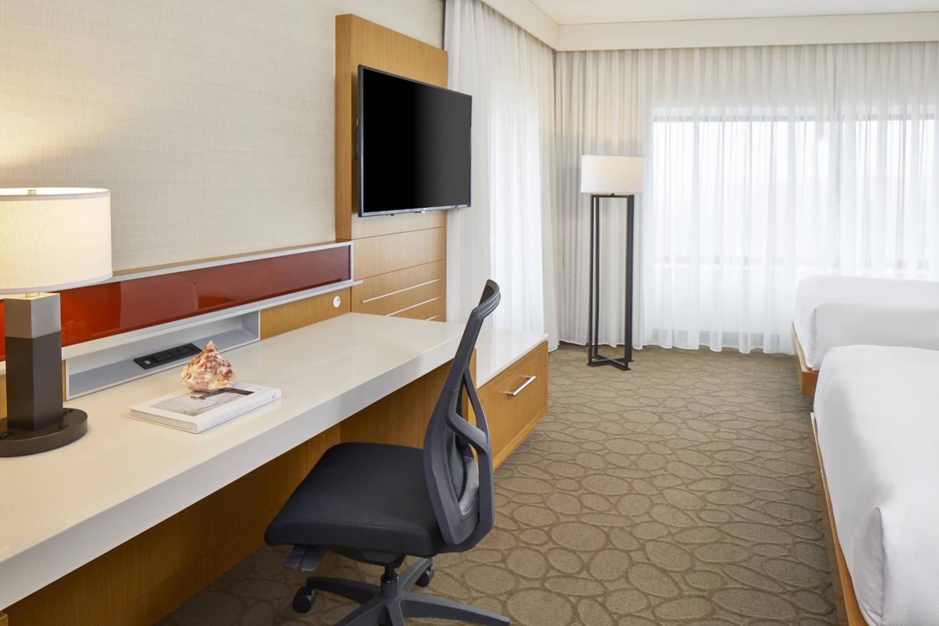Renaissance Chicago Glenview Suites Hotel gallery photo in Glenview, IL — image 25
