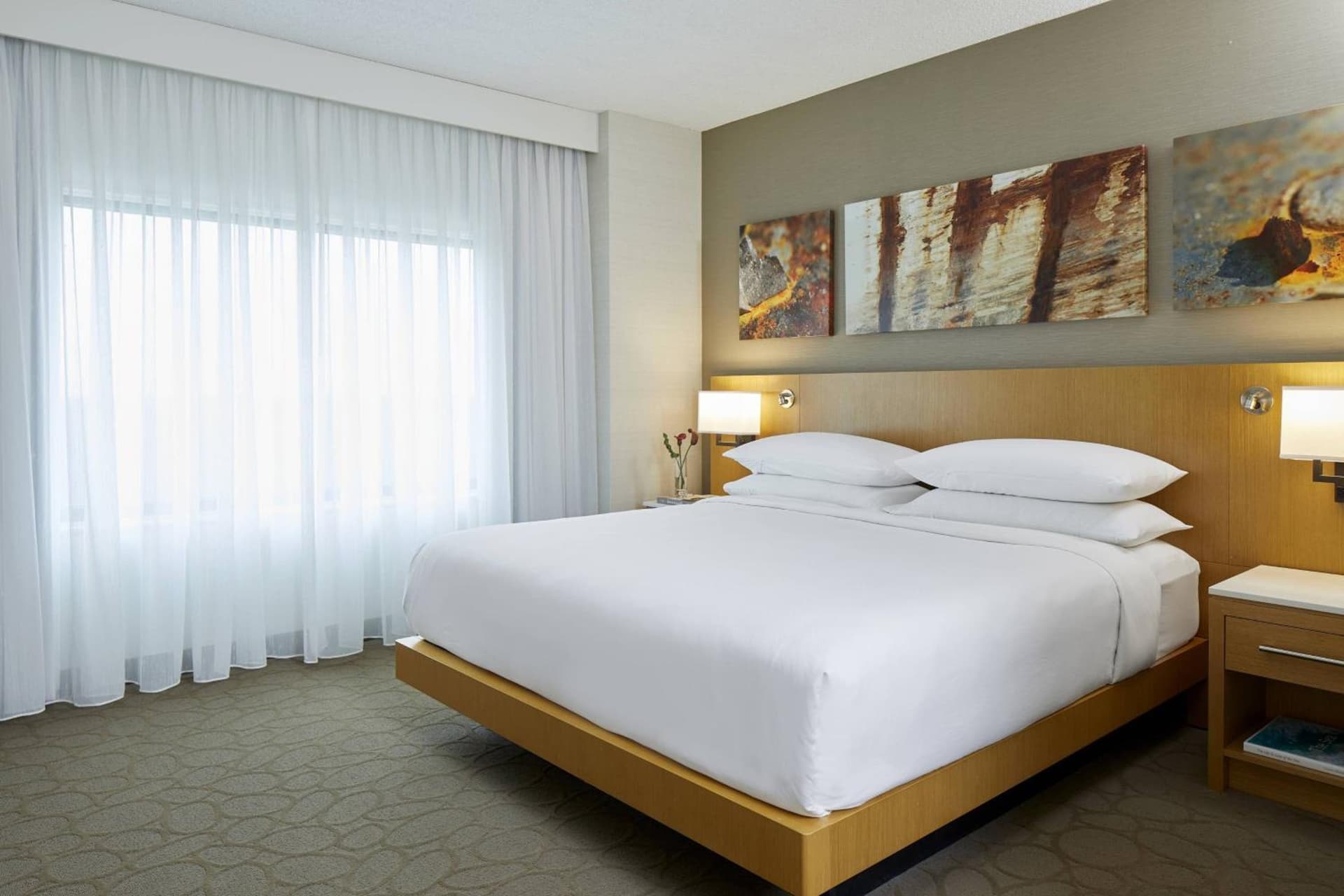 Renaissance Chicago Glenview Suites Hotel gallery photo in Glenview, IL — image 15