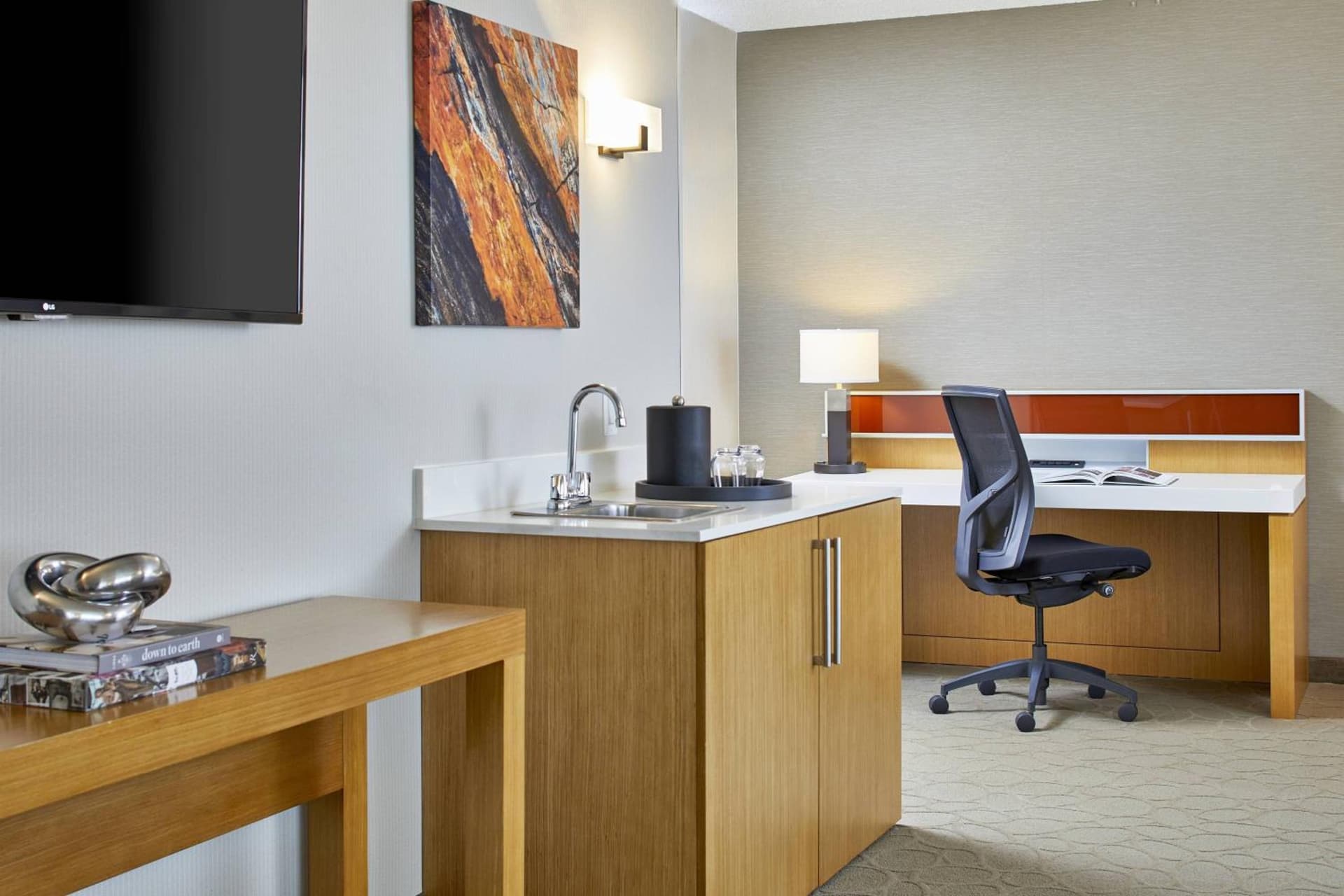 Renaissance Chicago Glenview Suites Hotel gallery photo in Glenview, IL — image 28