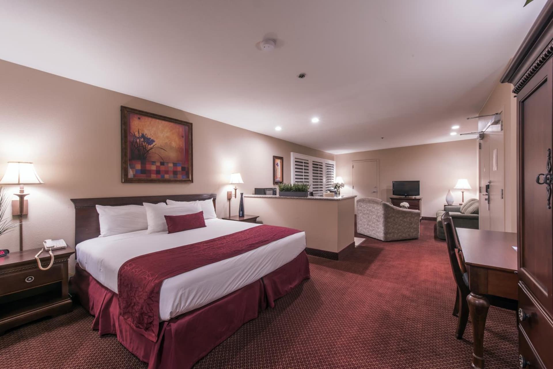 Grand Vista Hotel gallery photo in Simi Valley, CA — image 19