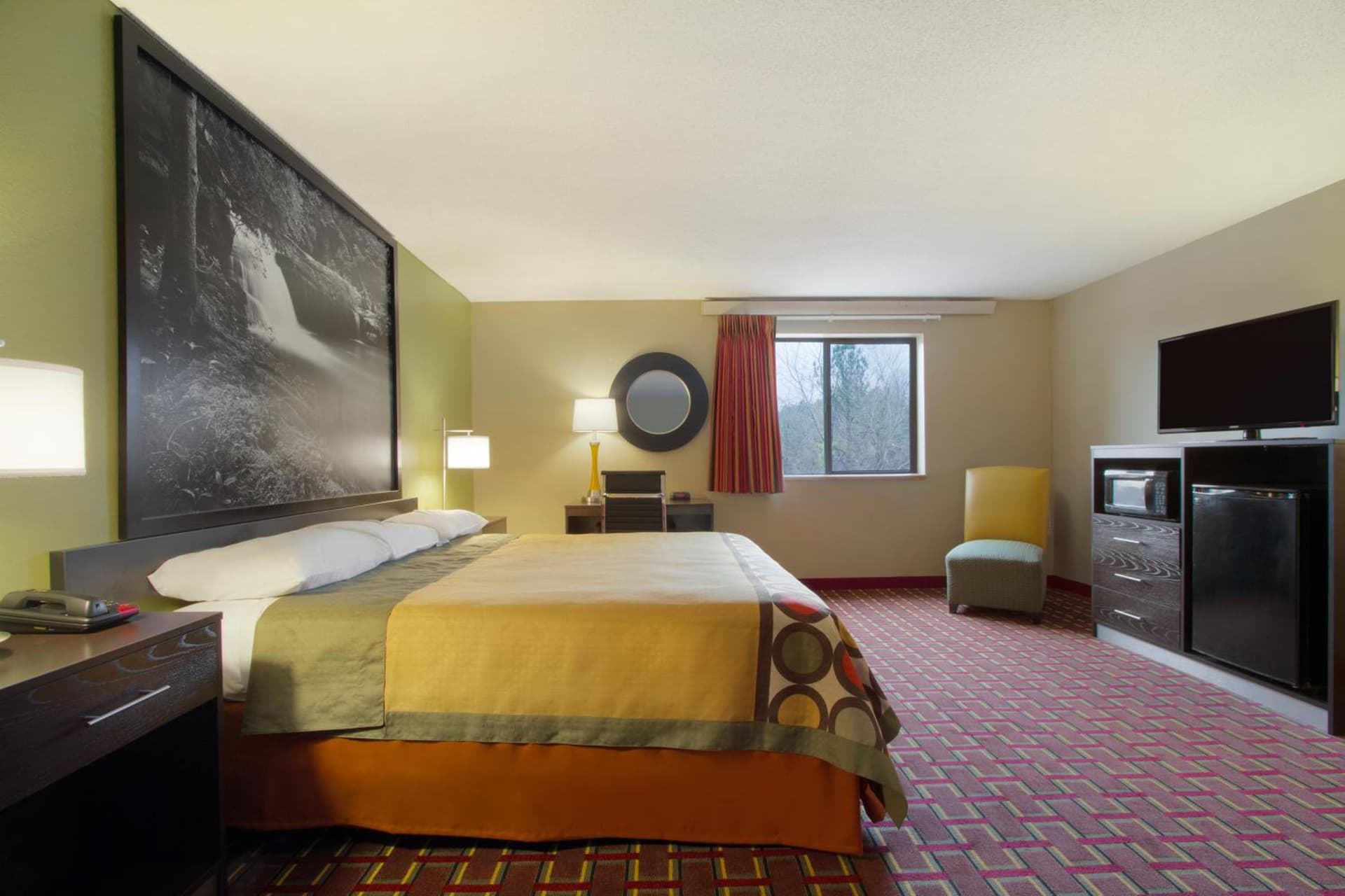 Super 8 by Wyndham Homewood Birmingham Area gallery photo in Birmingham, AL — image 24