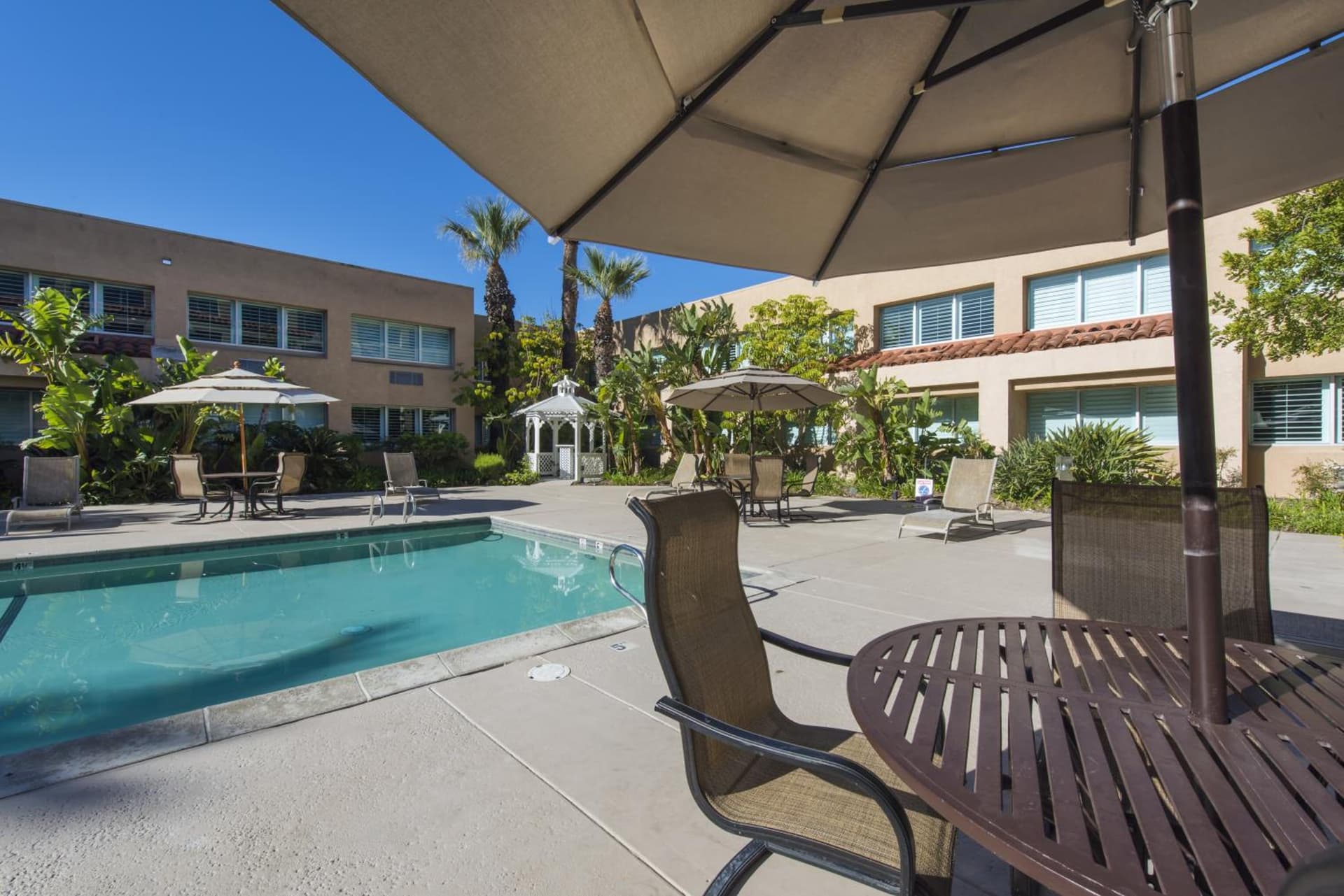 Grand Vista Hotel gallery photo in Simi Valley, CA — image 15