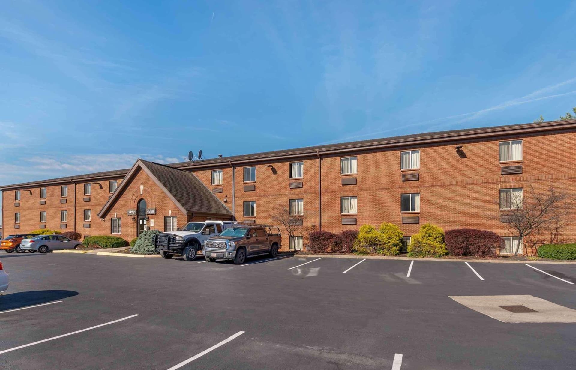 Extended Stay America Suites - Cincinnati - Blue Ash - Reagan Hwy featured exterior or lobby in Blue Ash, OH — similar hotel