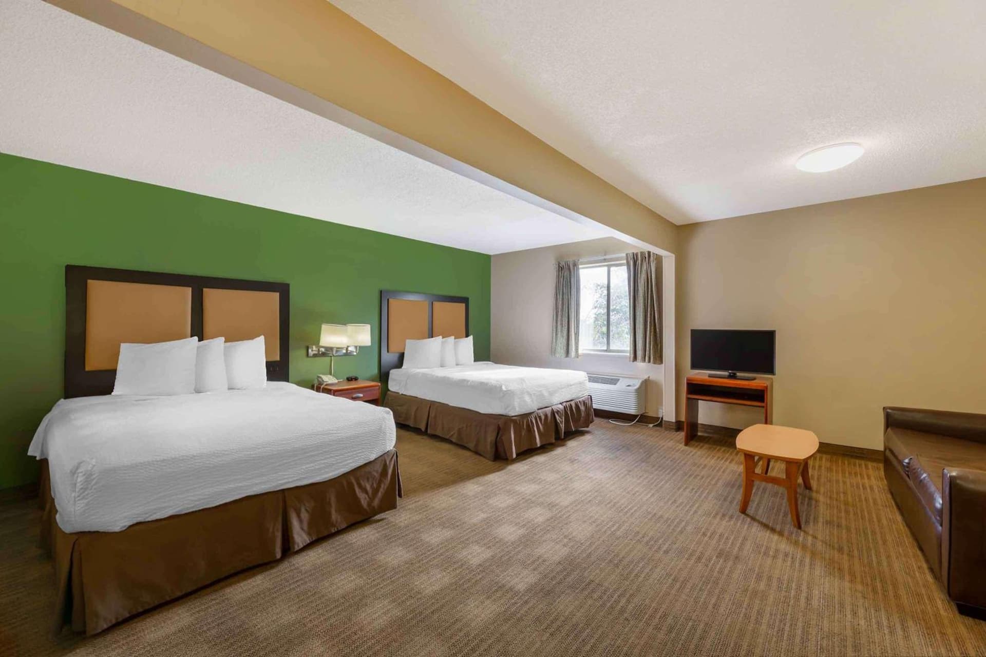 Extended Stay America Suites - Cincinnati - Blue Ash - Reagan Hwy property views in Blue Ash, OH — gallery photo 3