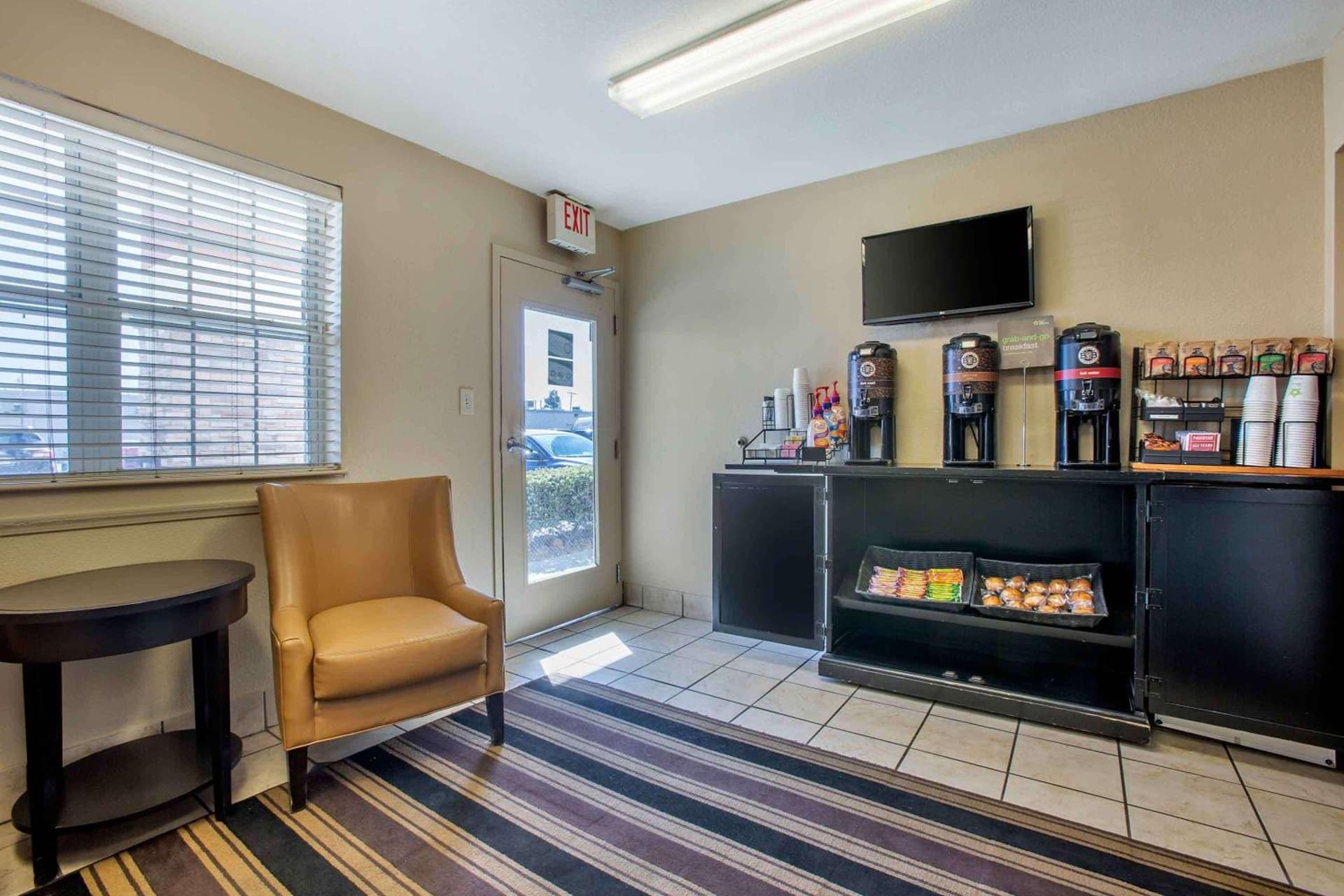 Extended Stay America Suites - El Paso - Airport gallery photo in El Paso, TX — image 37