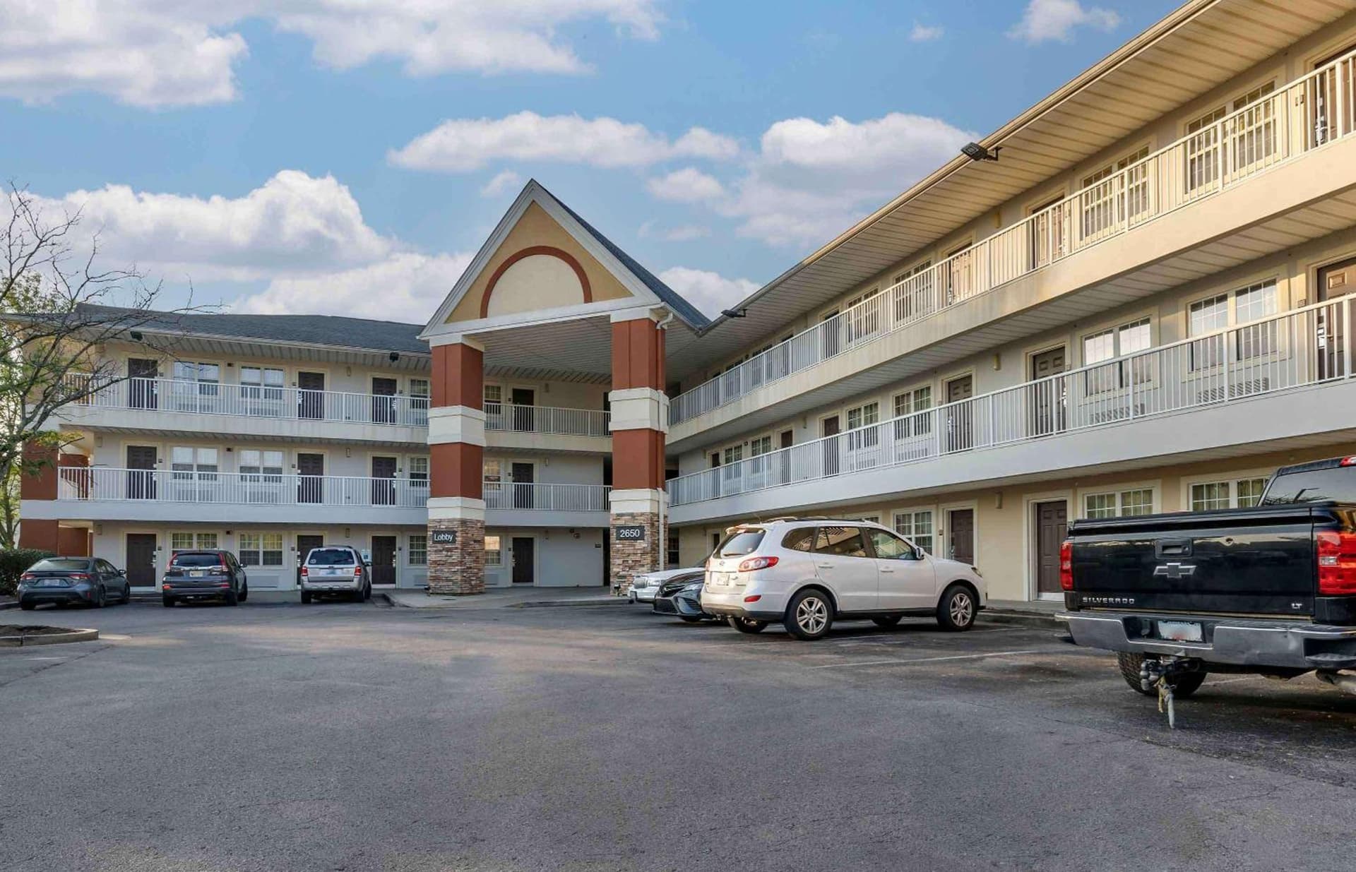 Extended Stay America Suites - Lexington - Nicholasville Road featured exterior or lobby in Lexington, KY — similar hotel