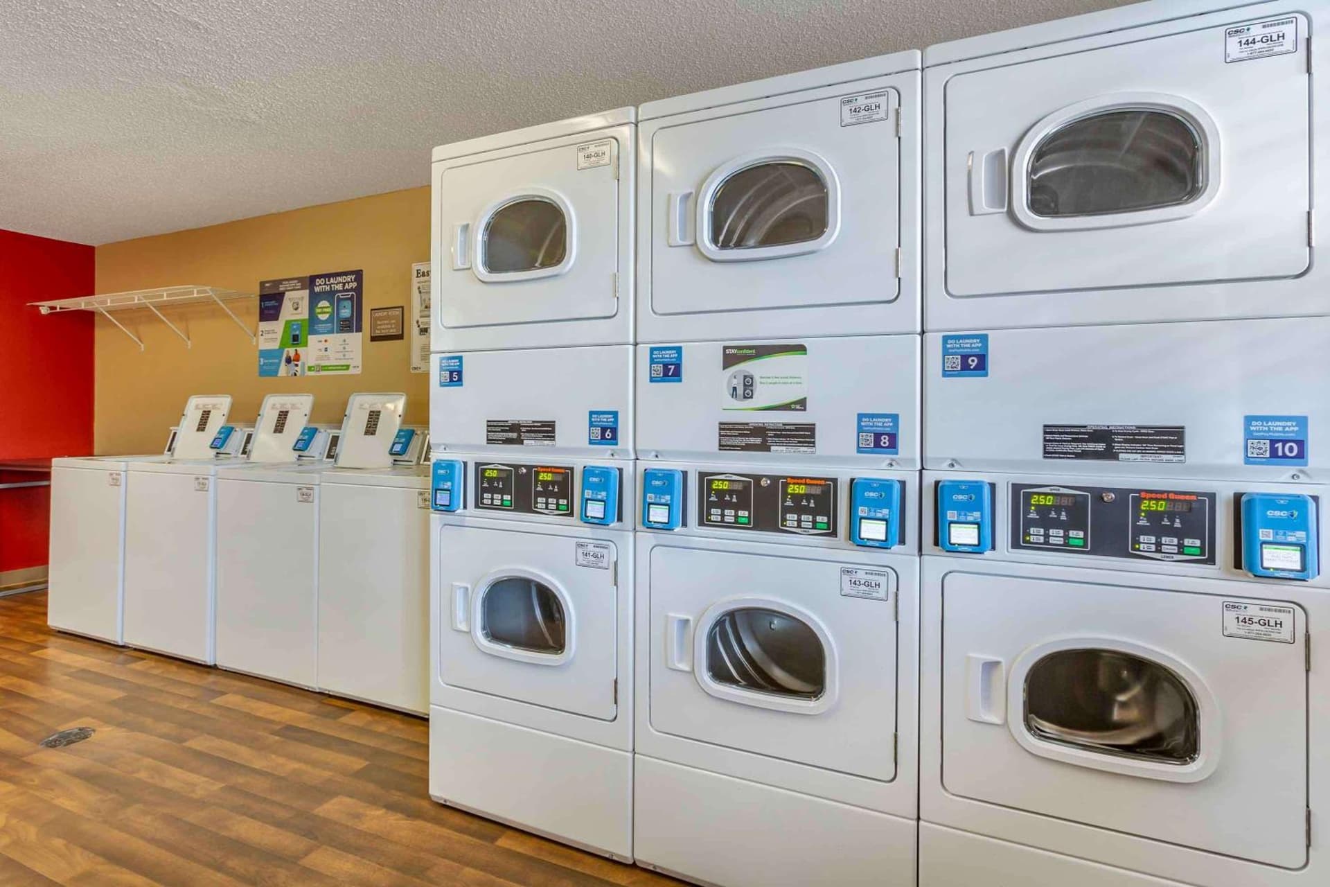 Extended Stay America Suites - El Paso - Airport gallery photo in El Paso, TX — image 33