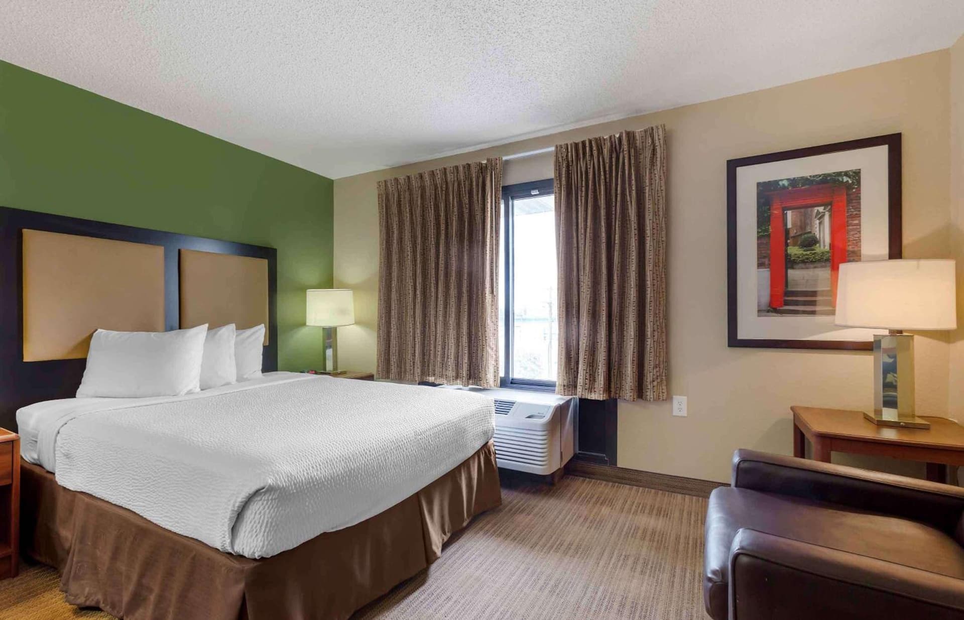 Extended Stay America Suites - El Paso - West interior in El Paso, TX — gallery photo 2