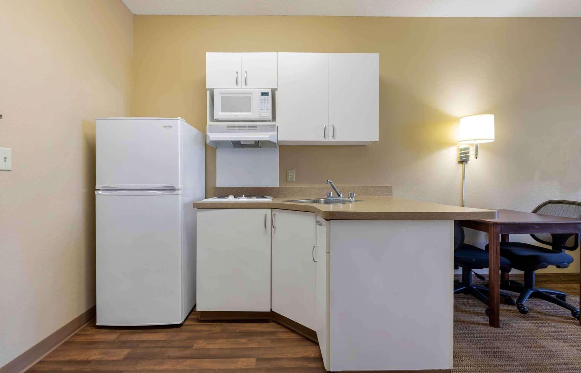 Extended Stay America Suites - Waco - Woodway gallery photo in Waco, TX — image 7