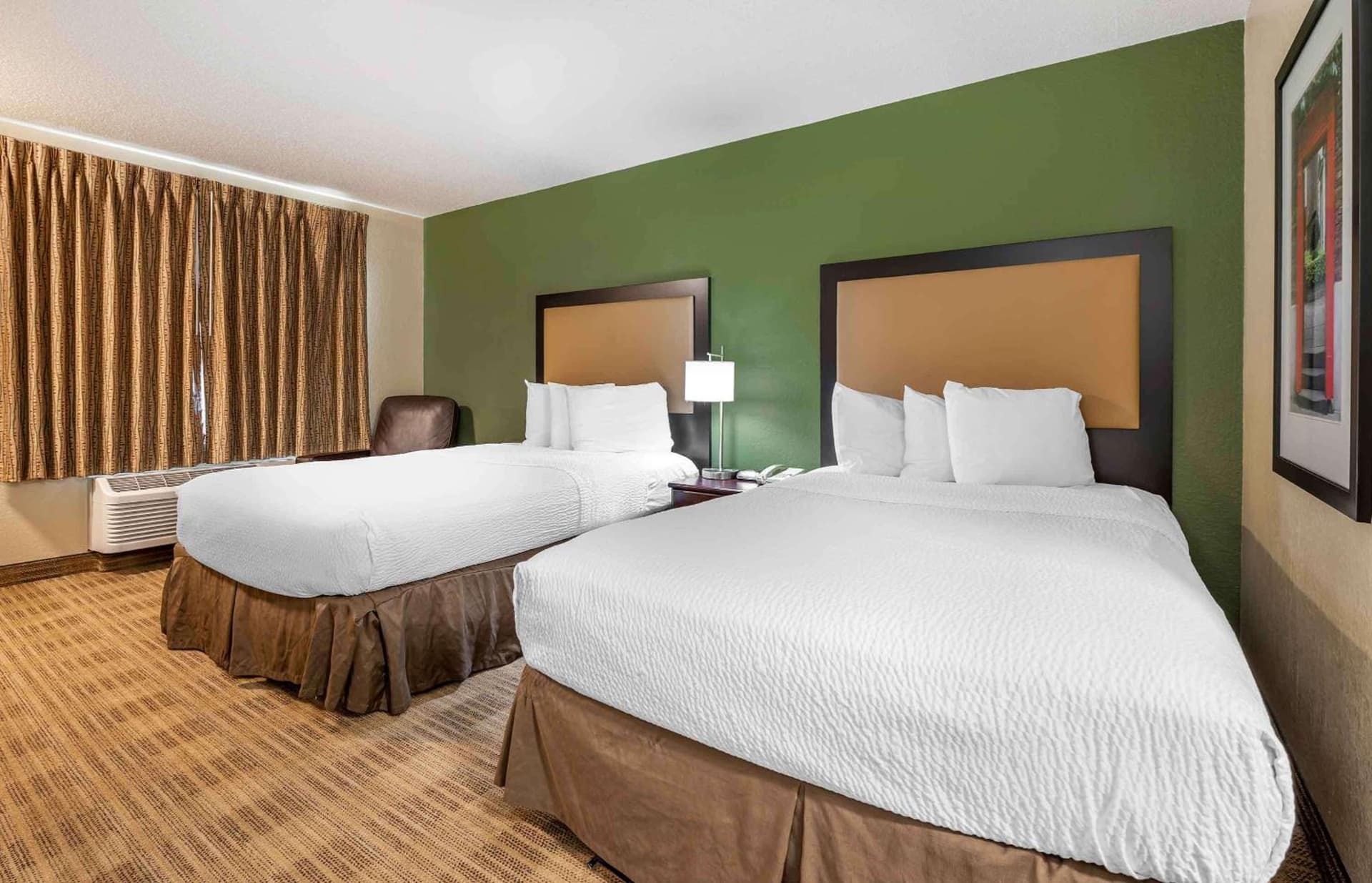Extended Stay America Suites - Indianapolis - Airport interior in Indianapolis, IN — gallery photo 2