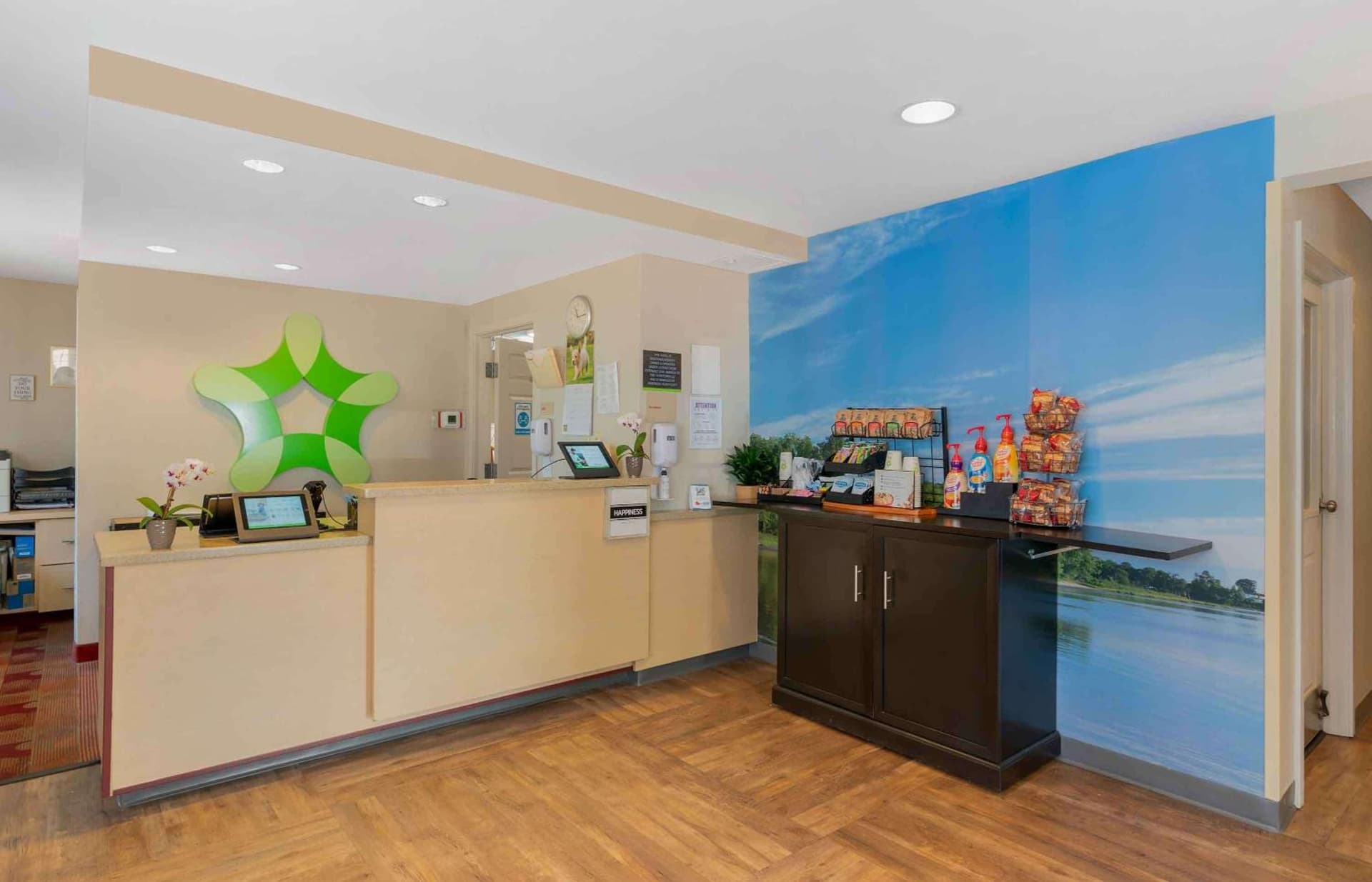 Extended Stay America Suites - Newport News - Yorktown gallery photo in Newport News, VA — image 19
