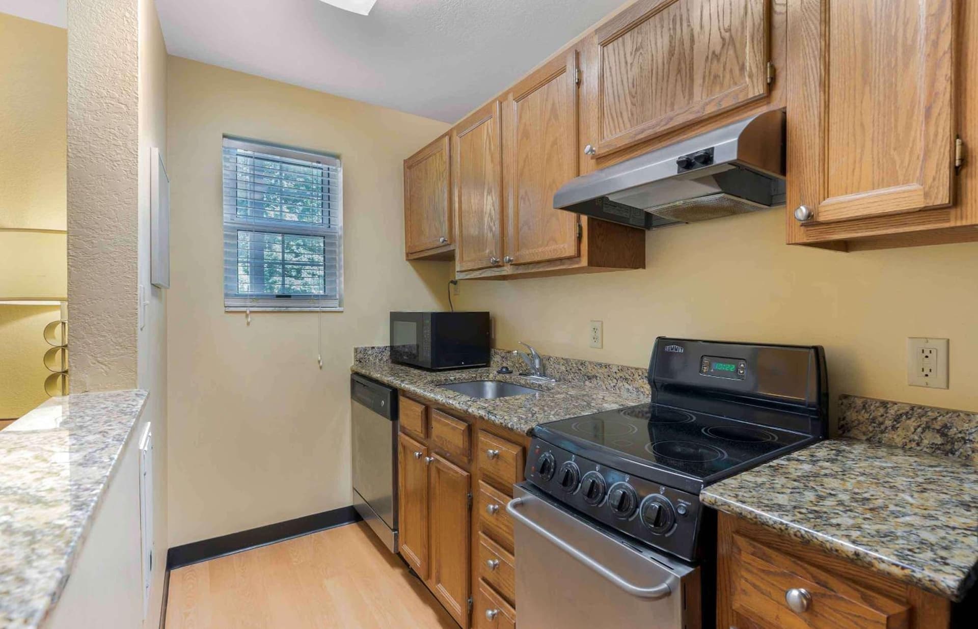 Extended Stay America Suites - Newport News - Yorktown gallery photo in Newport News, VA — image 32