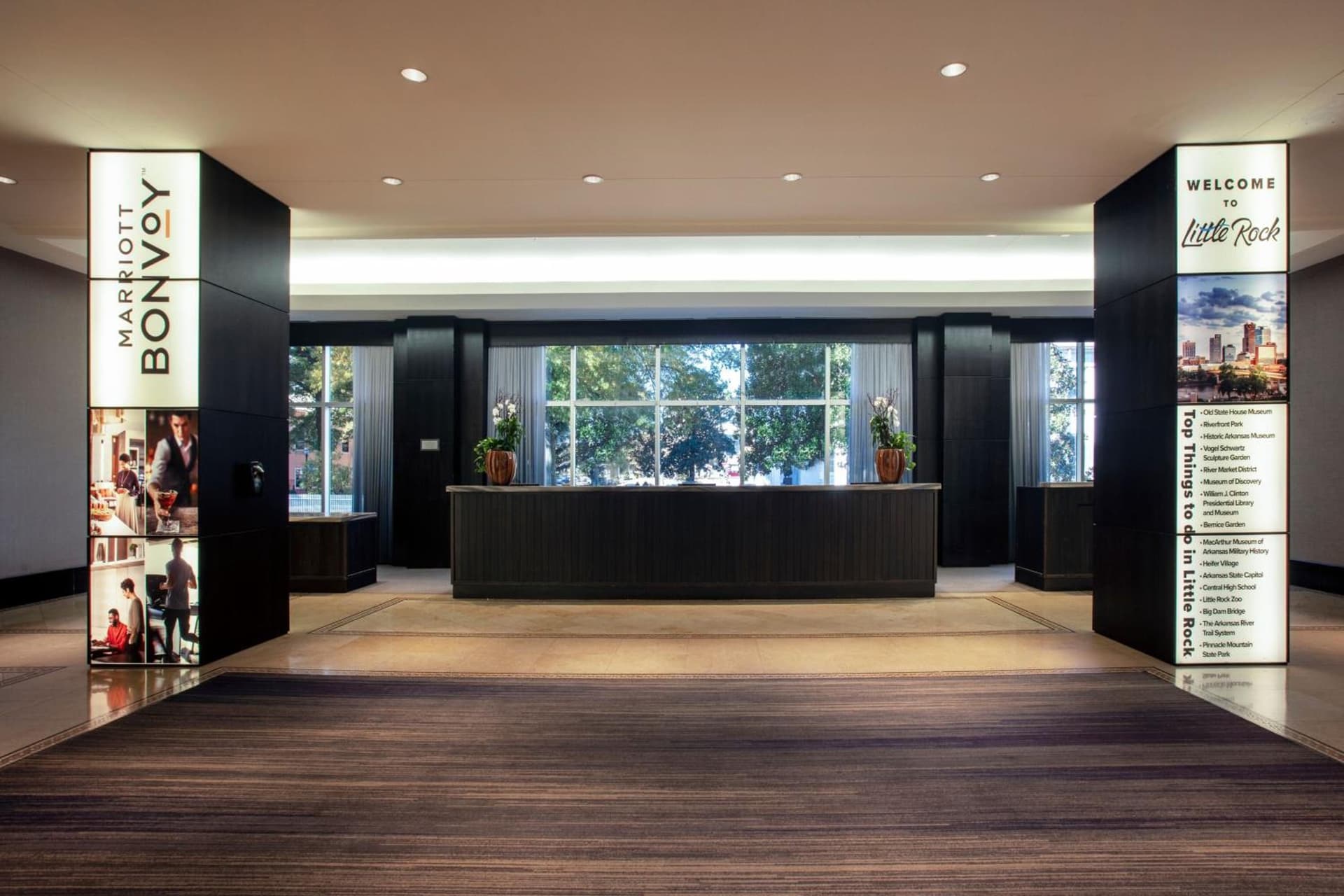 Little Rock Marriott interior in Little Rock, AR — gallery photo 2