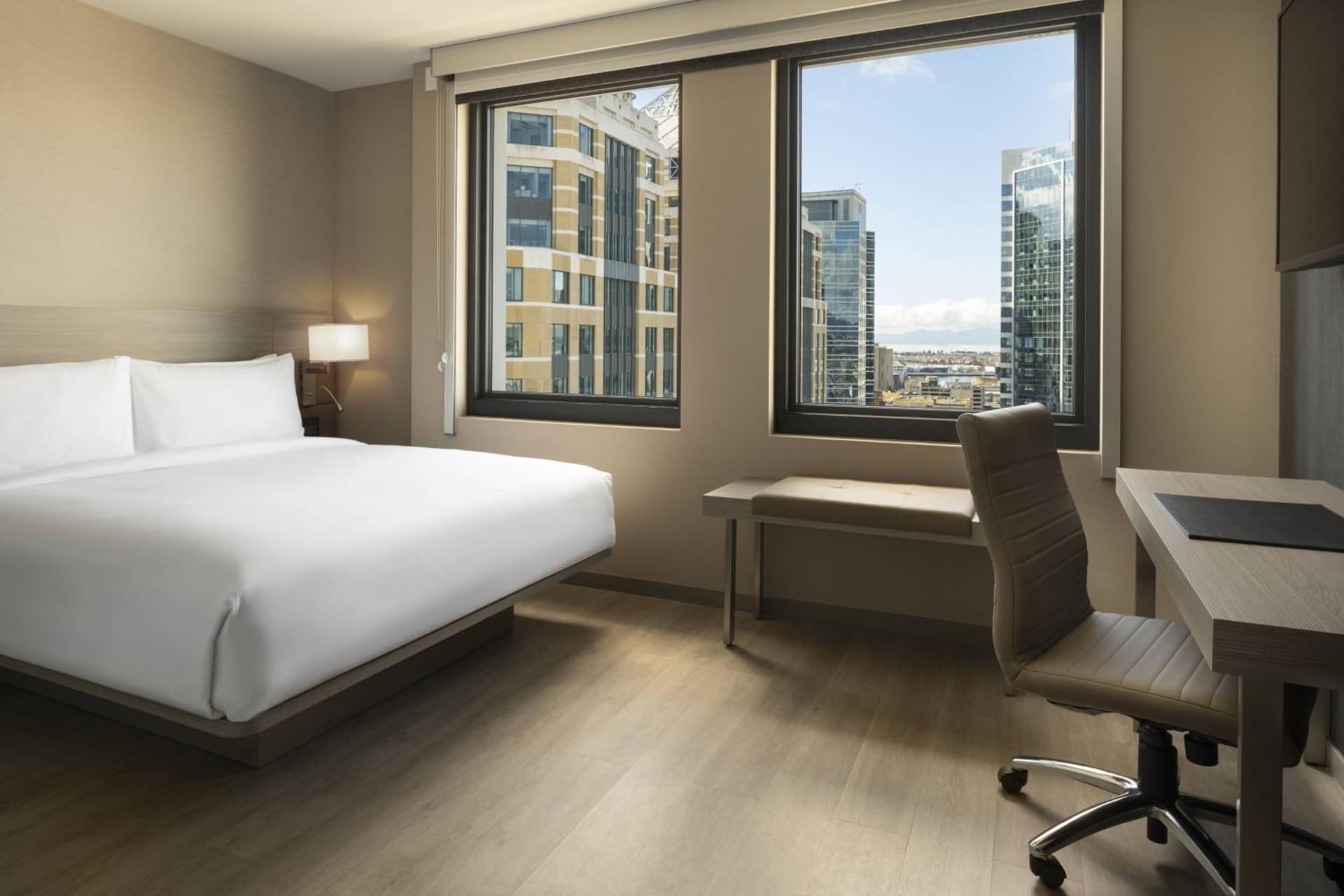 AC Hotel by Marriott Oakland Downtown gallery photo in Oakland, CA — image 35