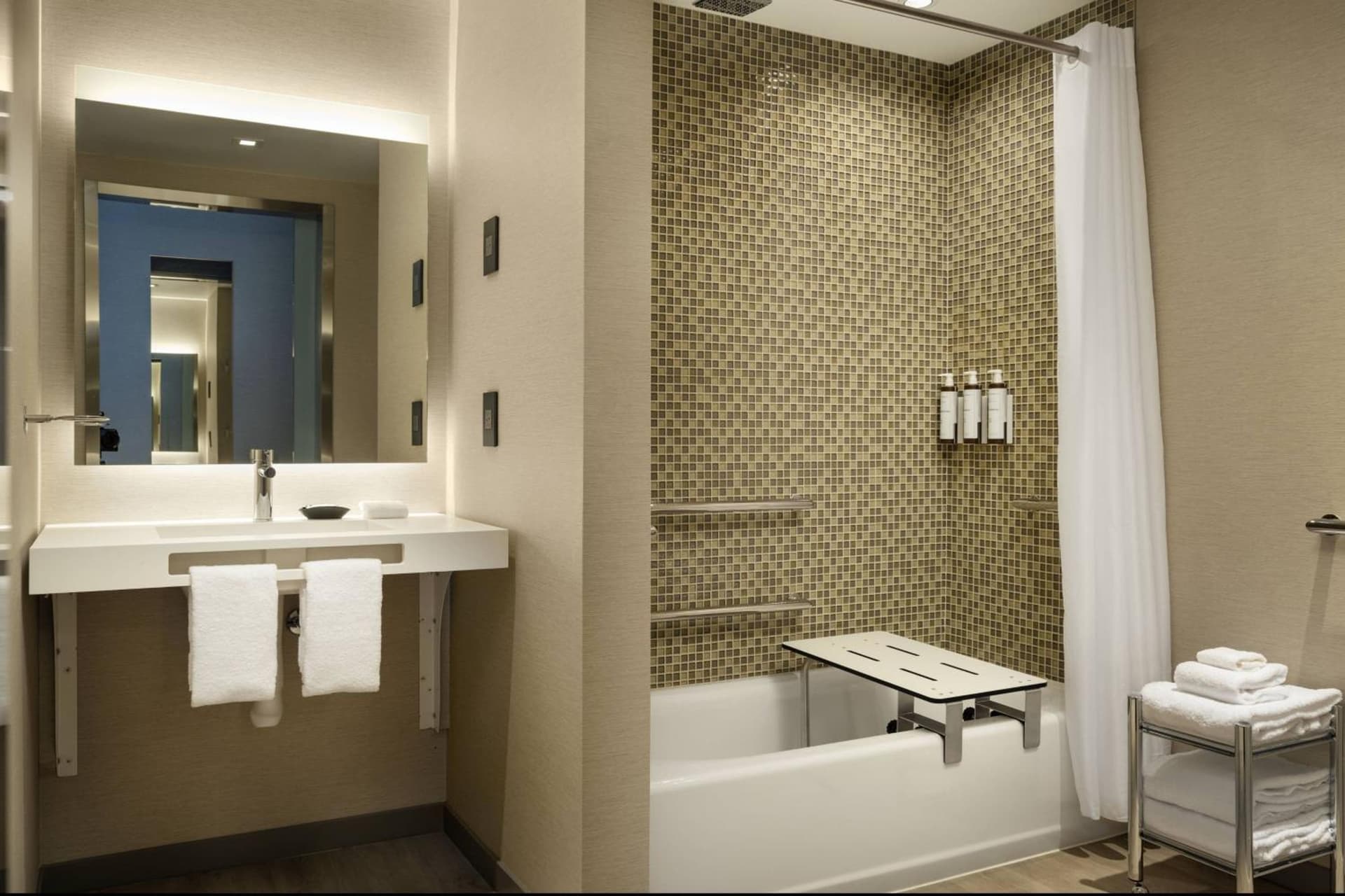 AC Hotel by Marriott Oakland Downtown gallery photo in Oakland, CA — image 16