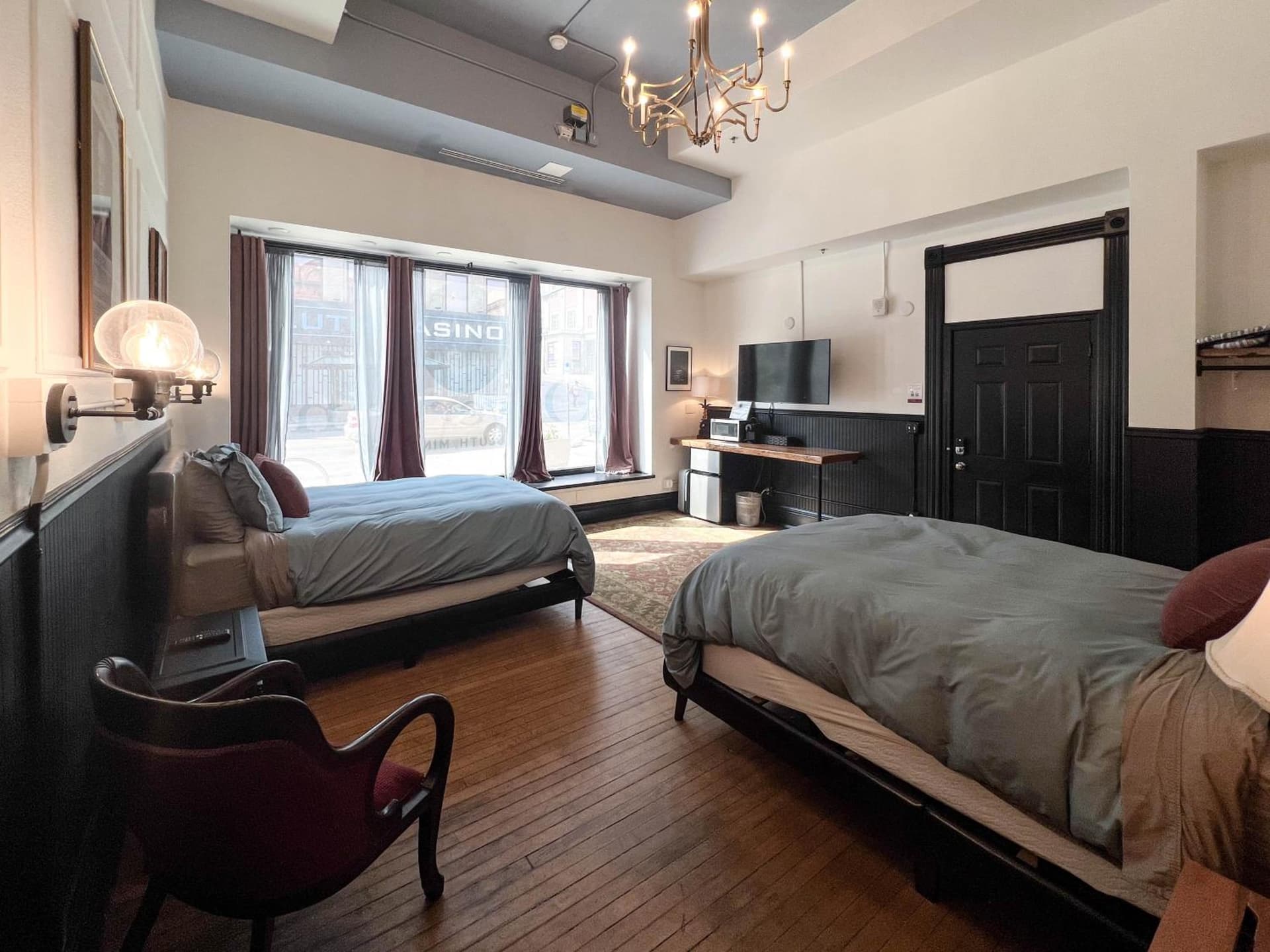 The Oliver Inn gallery photo in Duluth, MN — image 73